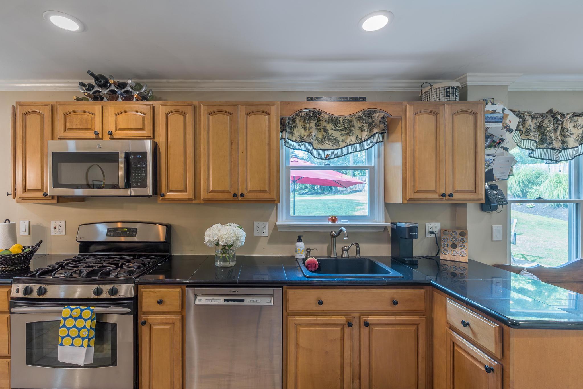 #9 photo, 5 Monett Place, 東長島 Greenlawn , NY 11740