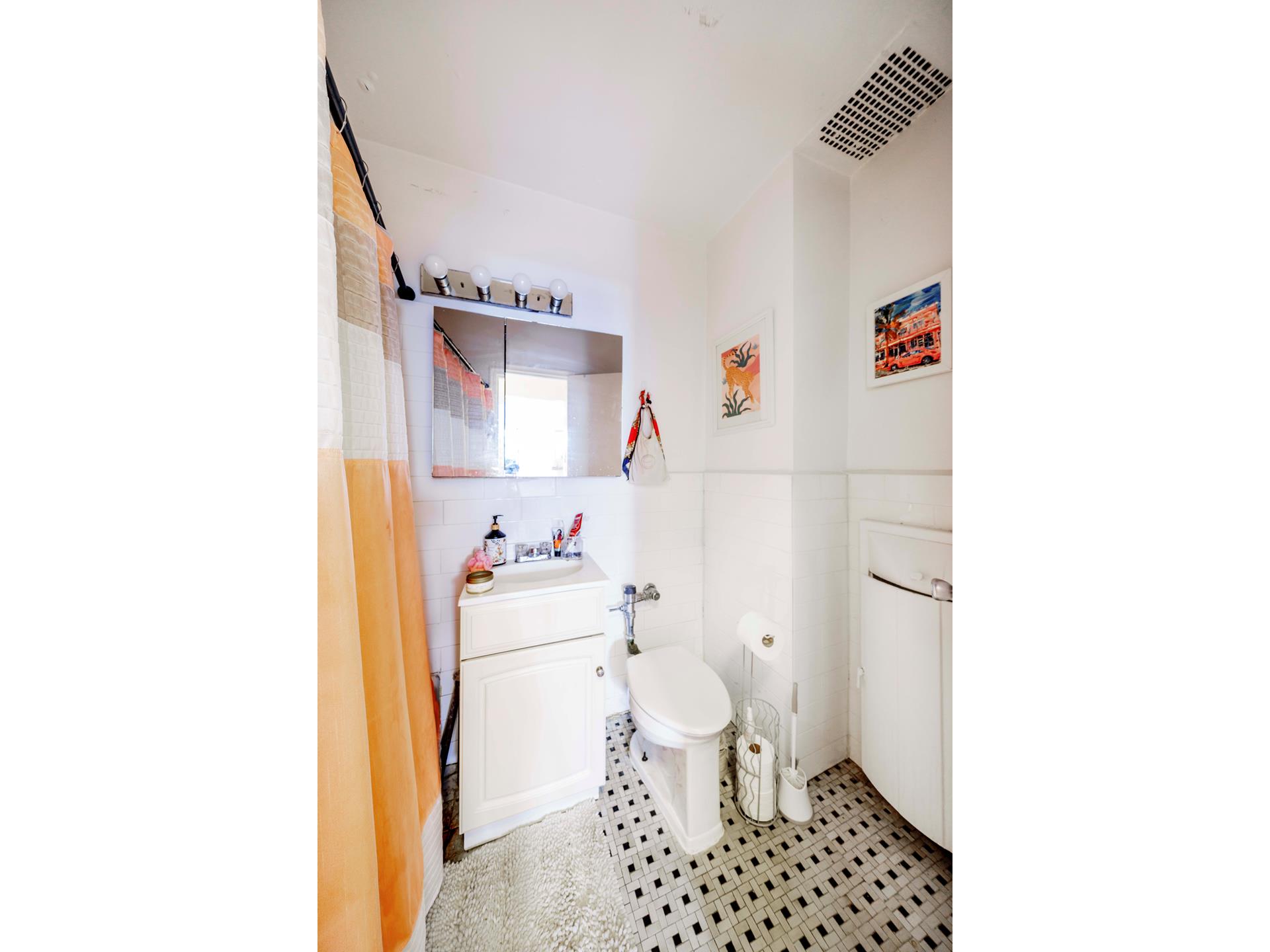 #1 photo, New York City, マンハッタン Yorkville , NY 10028