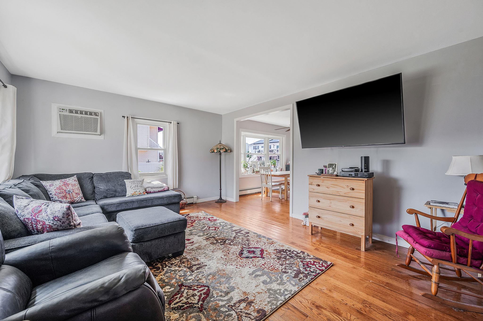 #12 photo, 2656 Seminole Avenue, ナッソー郡 Seaford , NY 11783