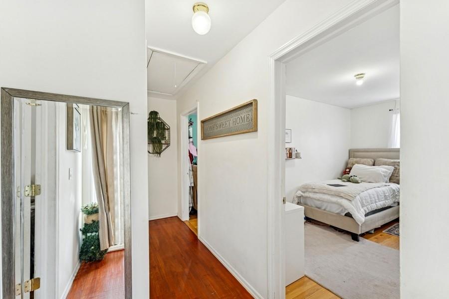 #11 photo, 76 Oakley Avenue, Elmont , NY 11003