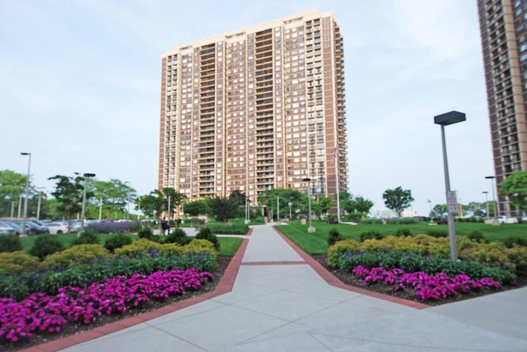 #1 photo, 27010 Grand Central Parkway, 皇后區 花卉园 Floral Park , NY 11005
