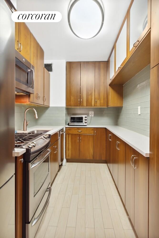 #18 photo, 345 E 81ST Street, マンハッタン Yorkville , NY 10028