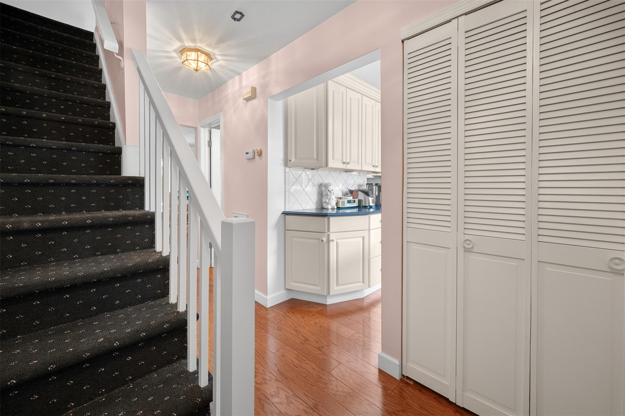 #10 photo, 100 Baker Court, ナッソー郡 Island Park , NY 11558