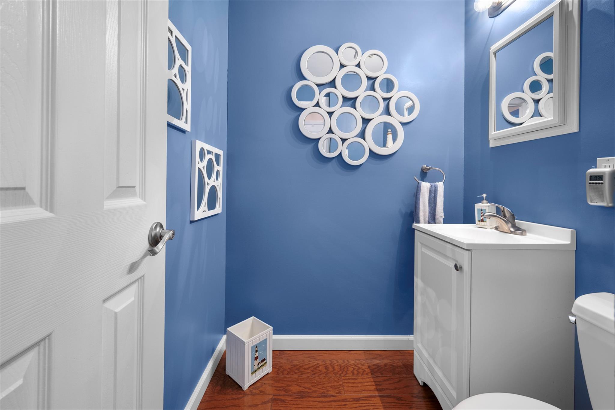 #20 photo, 100 Baker Court, ナッソー郡 Island Park , NY 11558