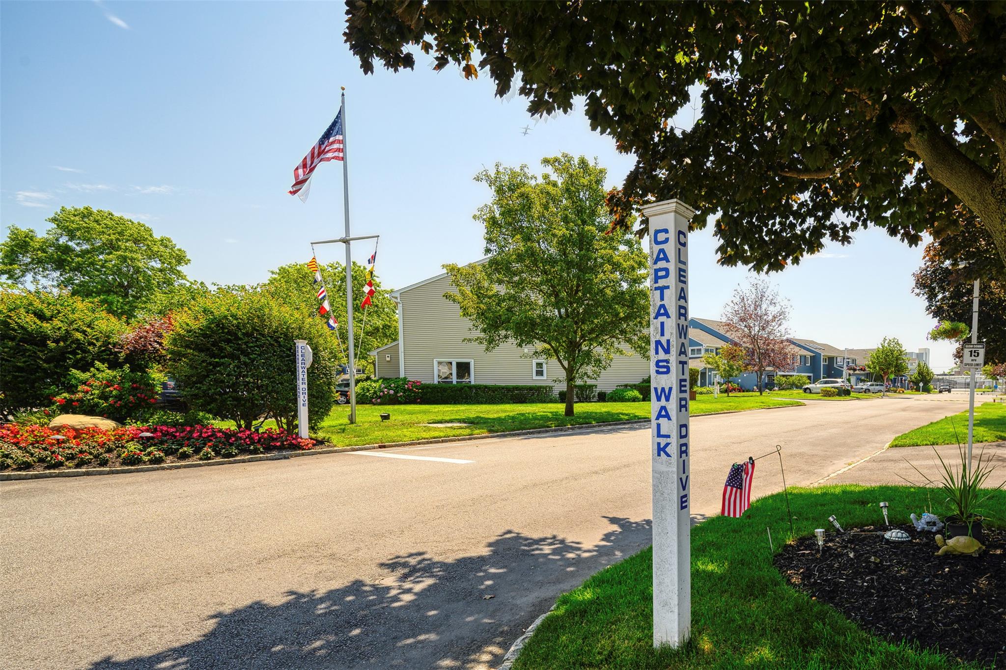 #7 photo, 100 Baker Court, ナッソー郡 Island Park , NY 11558