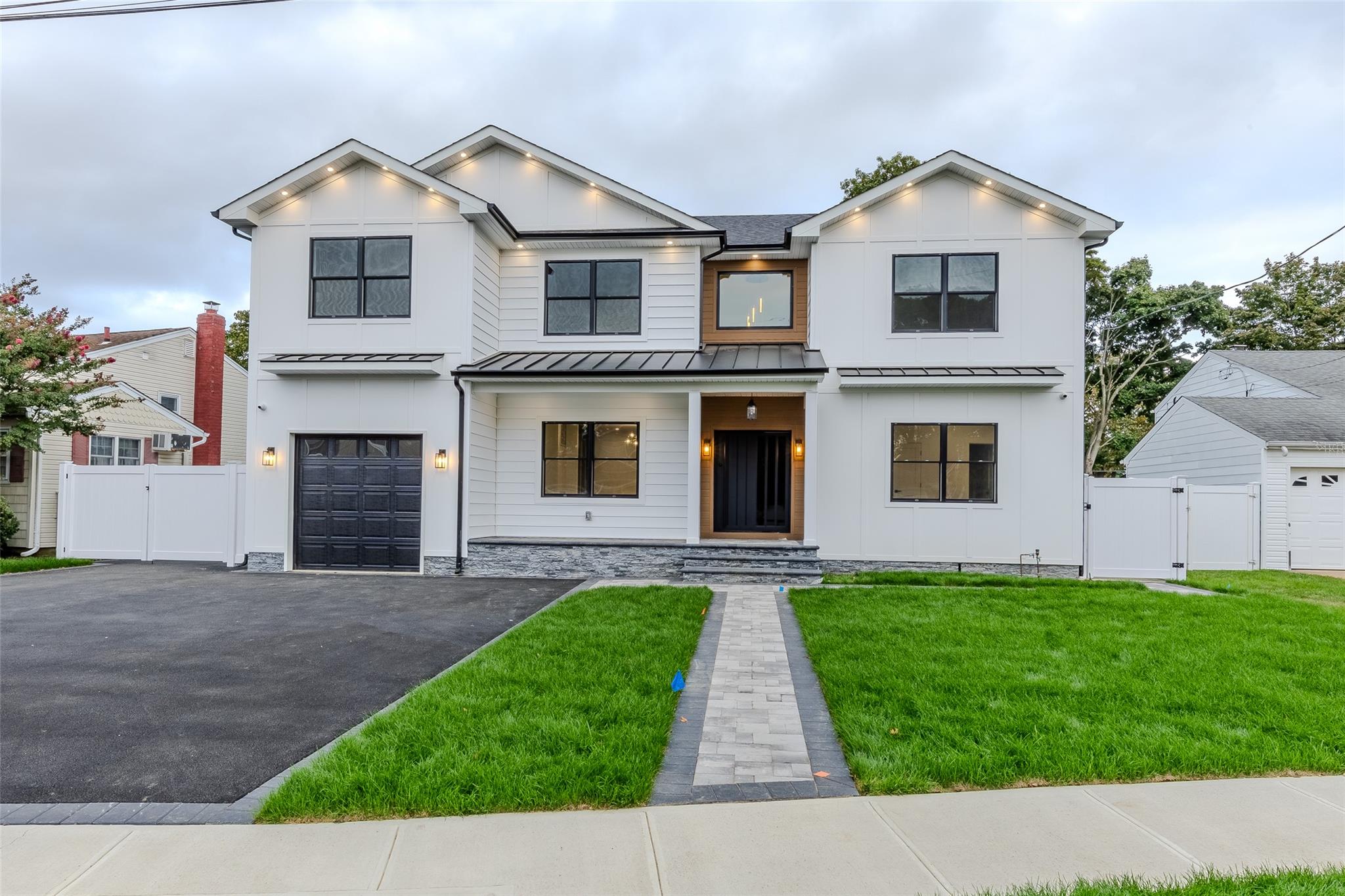 #1 photo, 9 Friends Lane, 長島 西布雷 Westbury , NY 11590