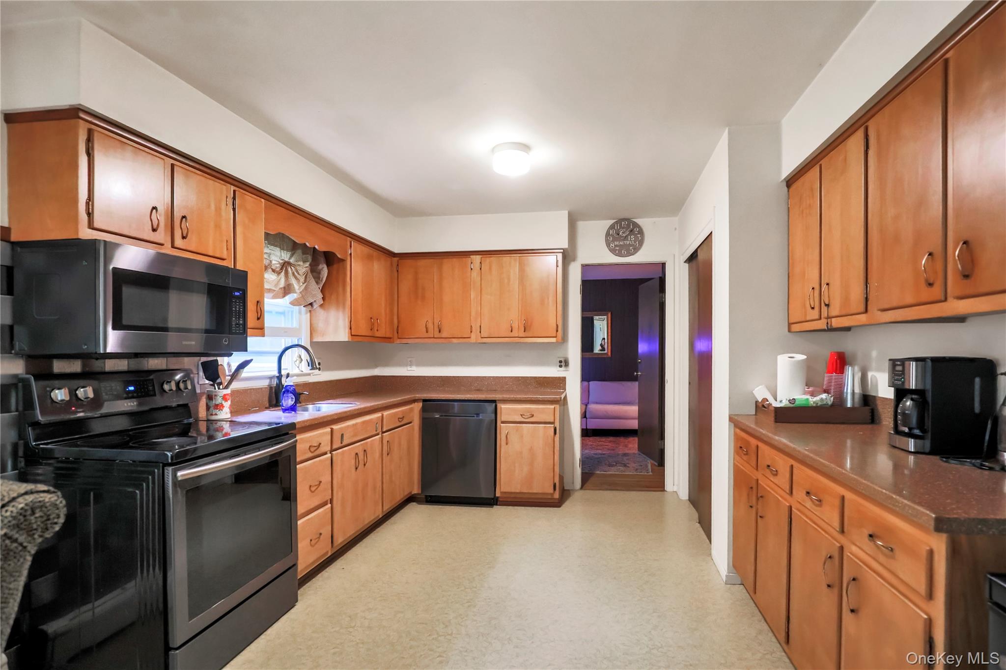 #8 photo, 20 Audubon Gate, サフォーク郡 Miller Place , NY 11764