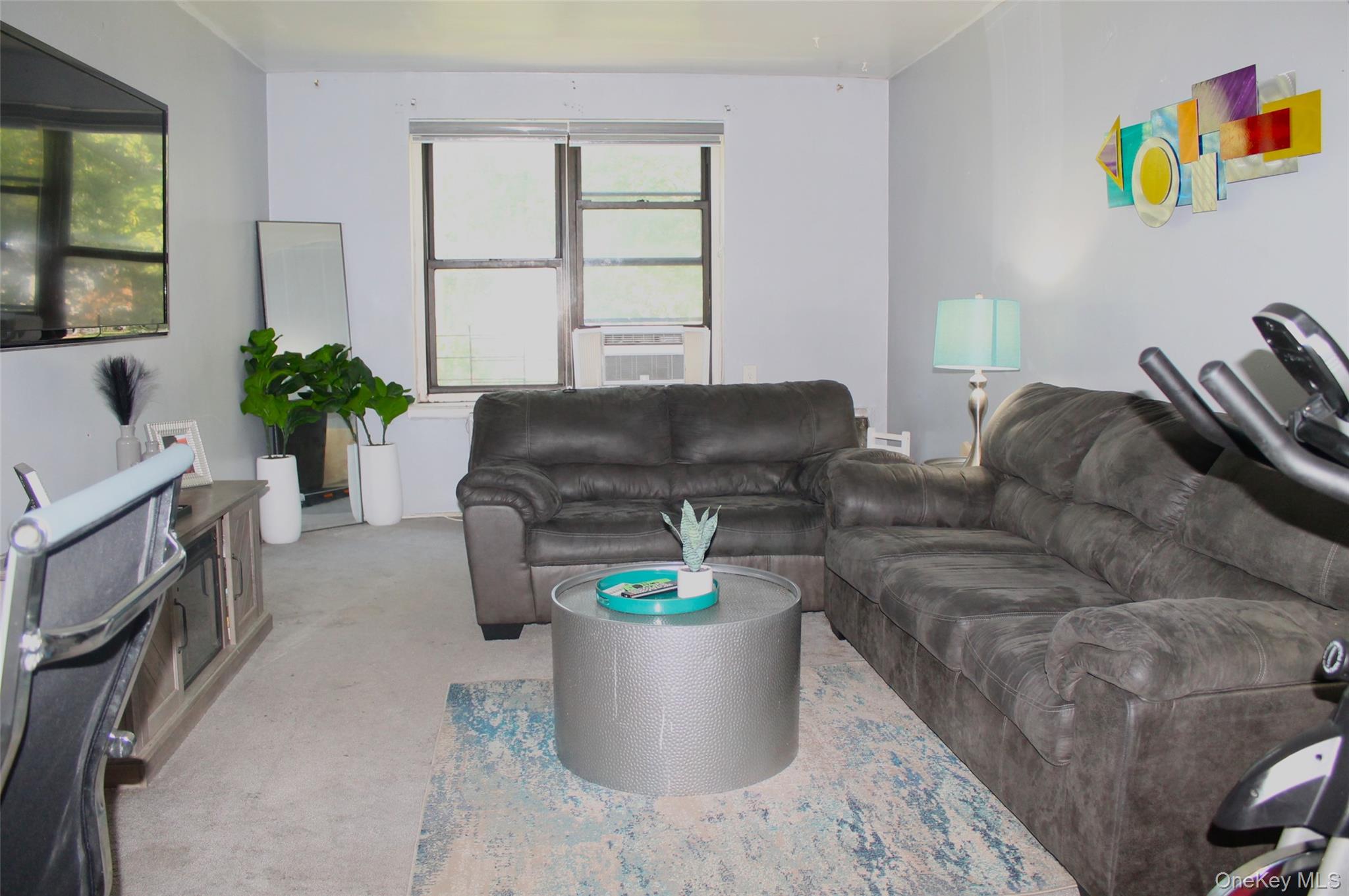 #10 photo, 86-70 Francis Lewis Blvd, クイーンズ区 Queens Village , NY 11427