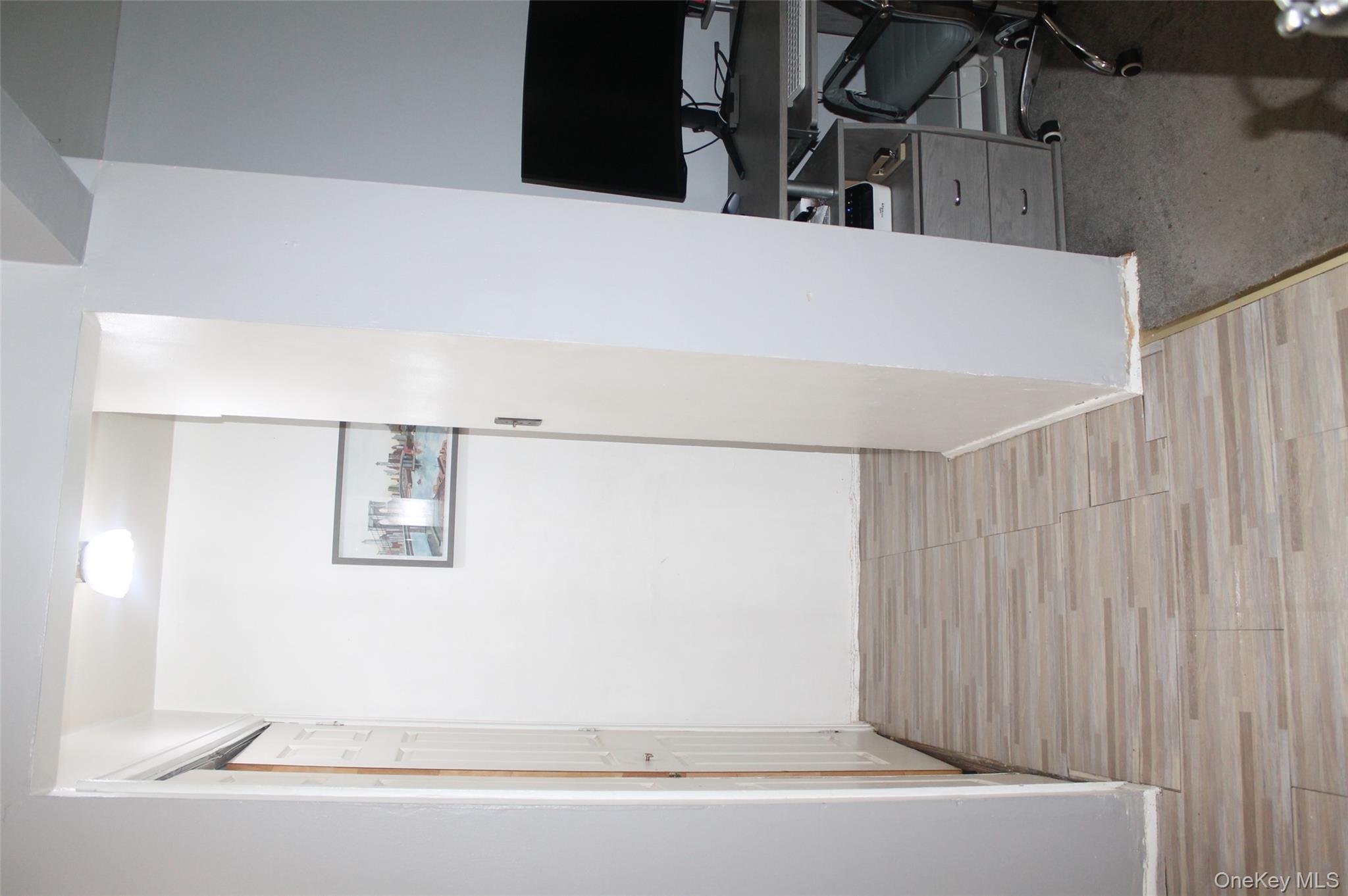 #12 photo, 86-70 Francis Lewis Blvd, クイーンズ区 Queens Village , NY 11427