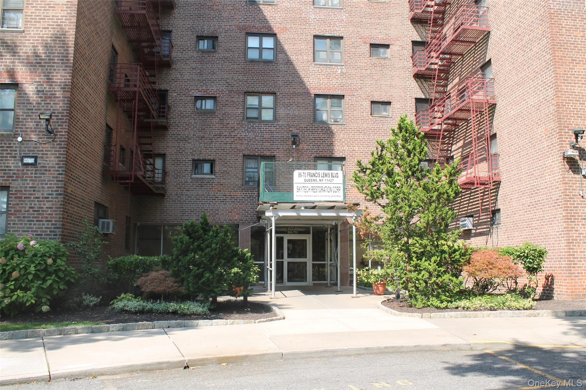 #3 photo, 86-70 Francis Lewis Blvd, クイーンズ区 Queens Village , NY 11427