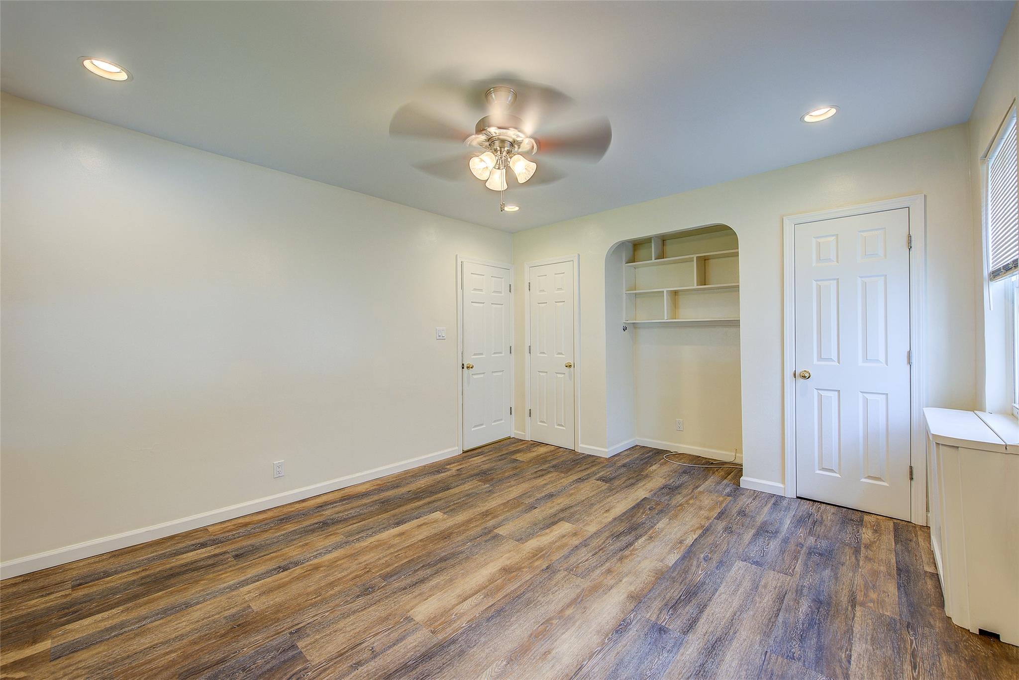 #17 photo, 4843 201st Street, كوينز Bayside , NY 11364