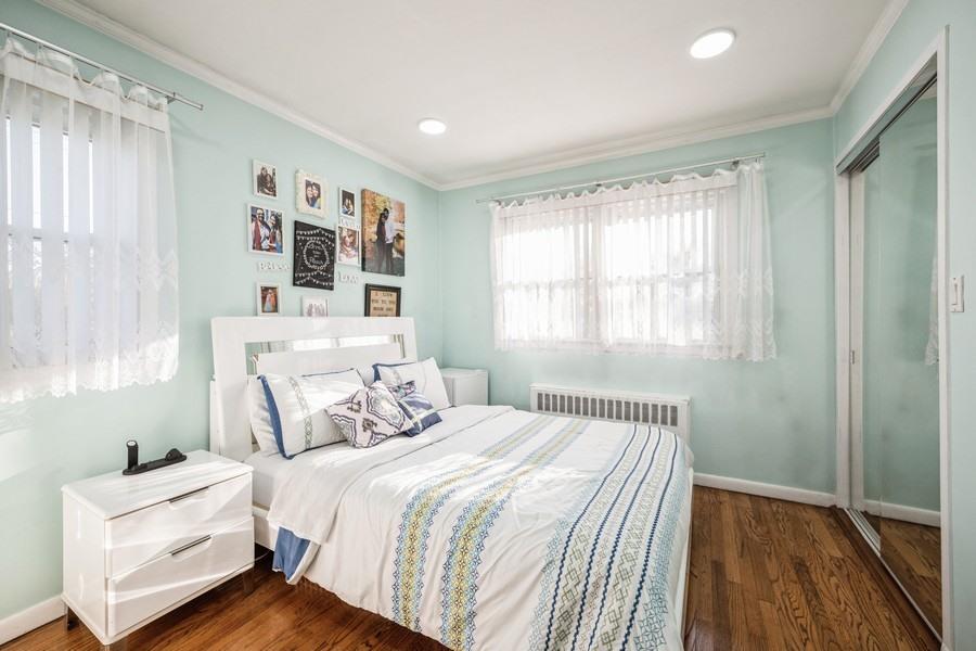 #18 photo, 178 Gerhard Road, Plainview , NY 11803