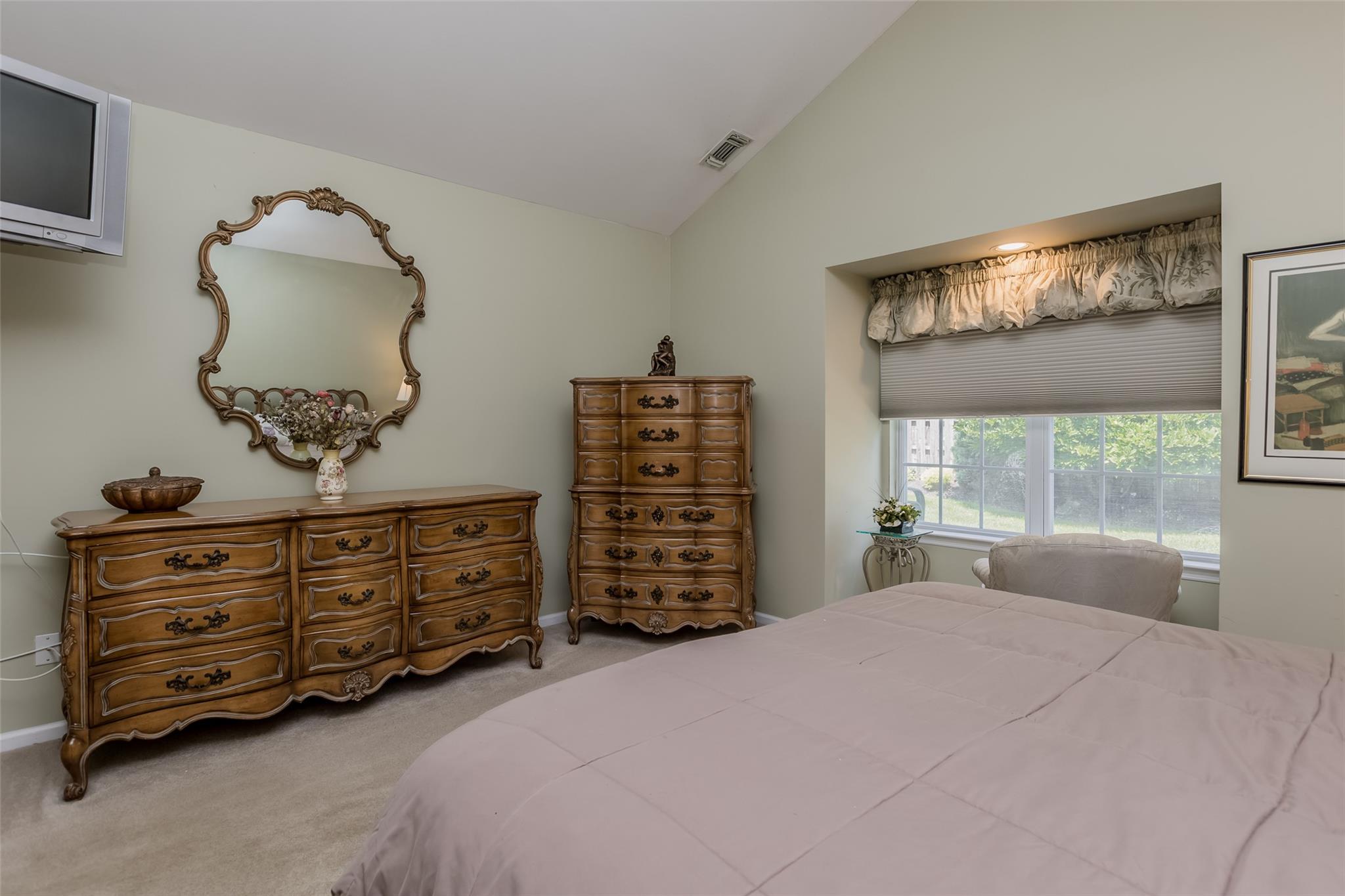 #18 photo, 1 Kate Circle, サフォーク郡 Middle Island , NY 11953