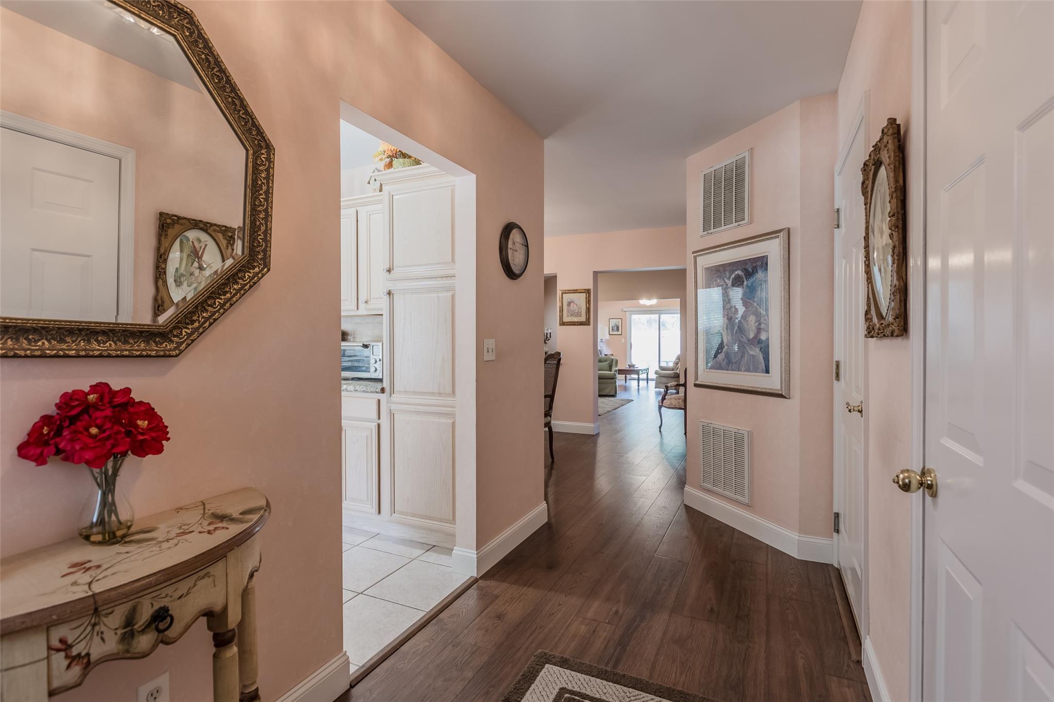 #7 photo, 1 Kate Circle, サフォーク郡 Middle Island , NY 11953