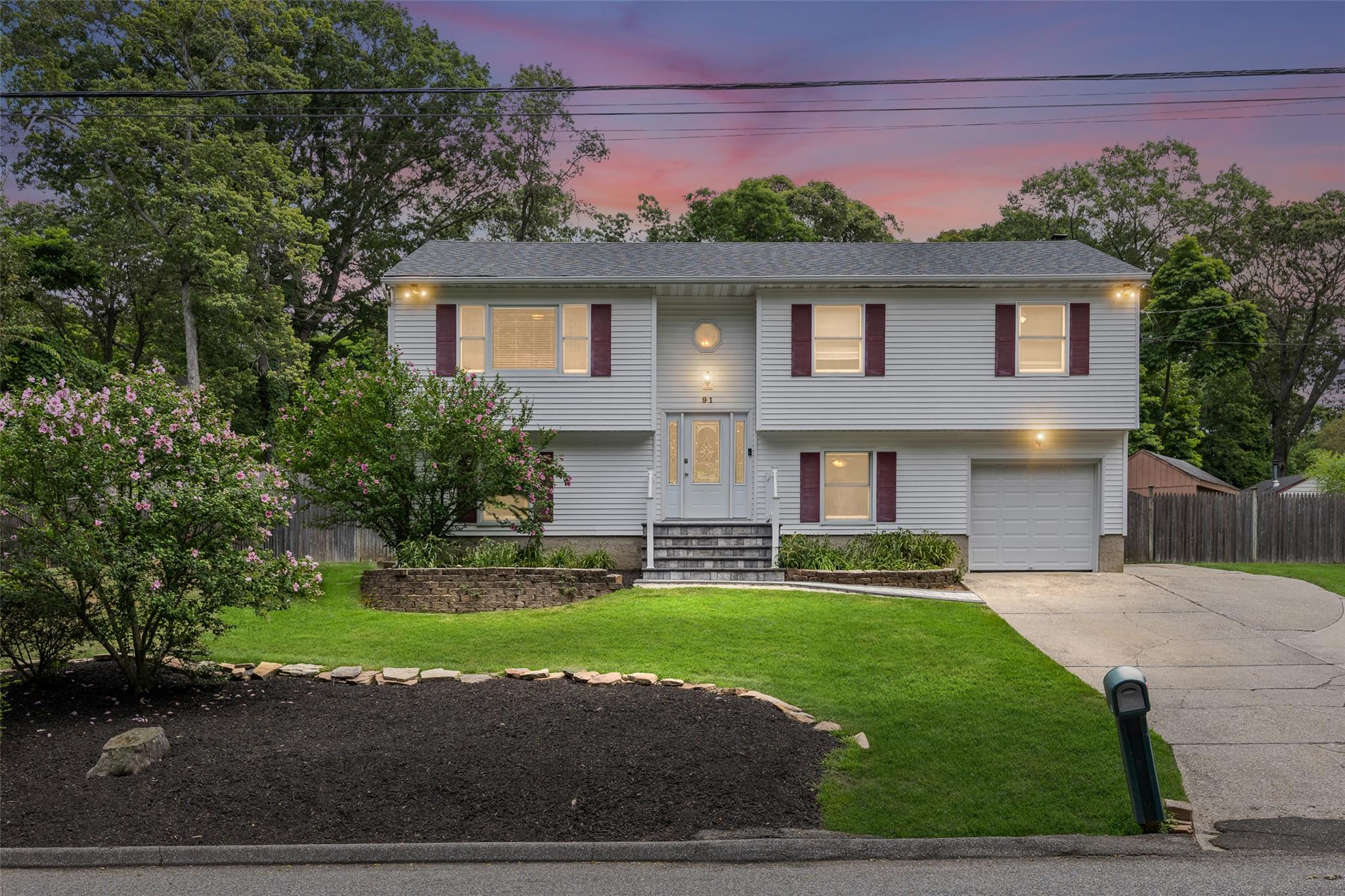 #1 photo, 91 Woodhull Landing Road, Sound Beach , NY 11789