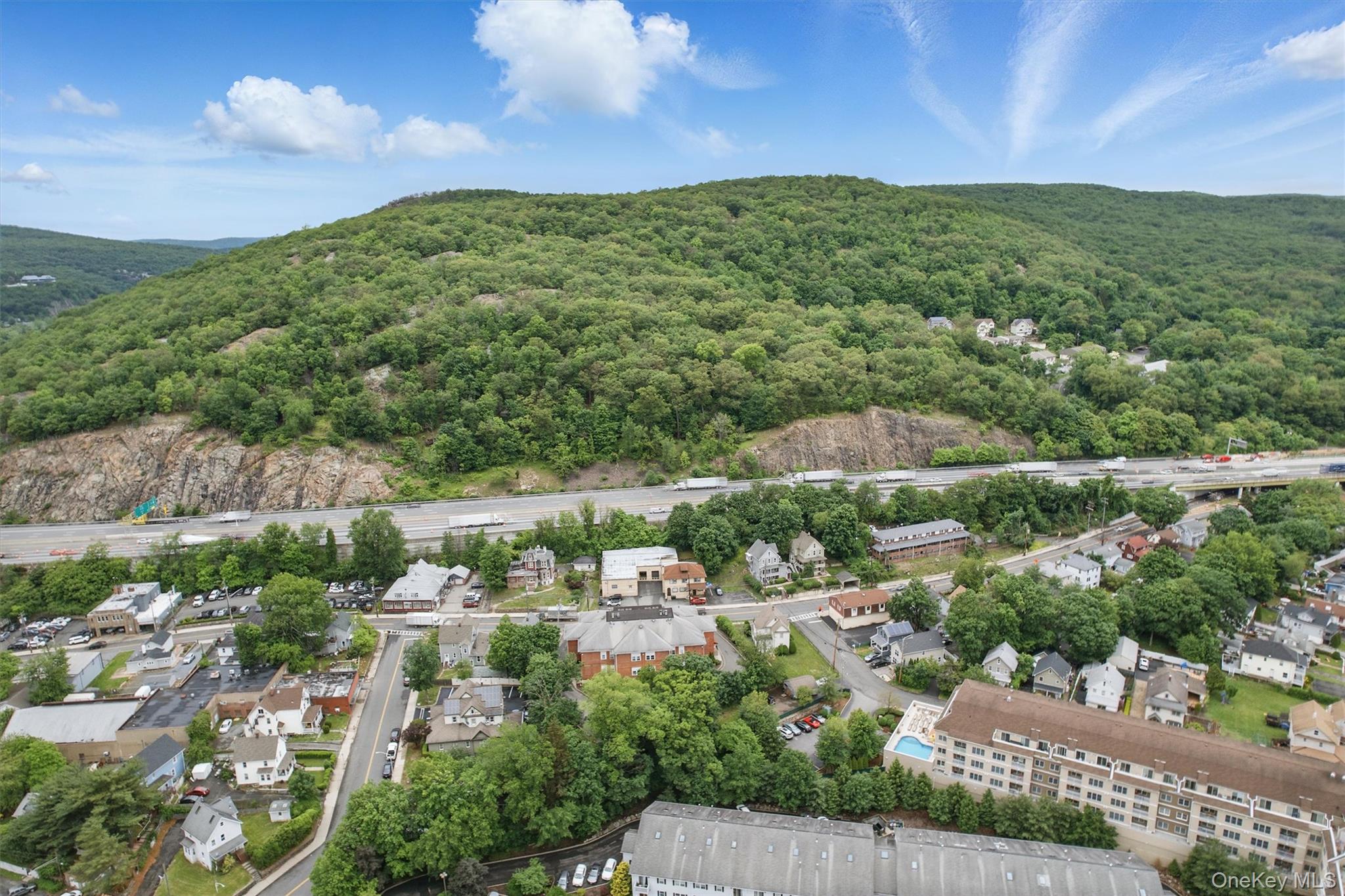 #9 photo, 40 Wayne Avenue, Suffern , NY 10901