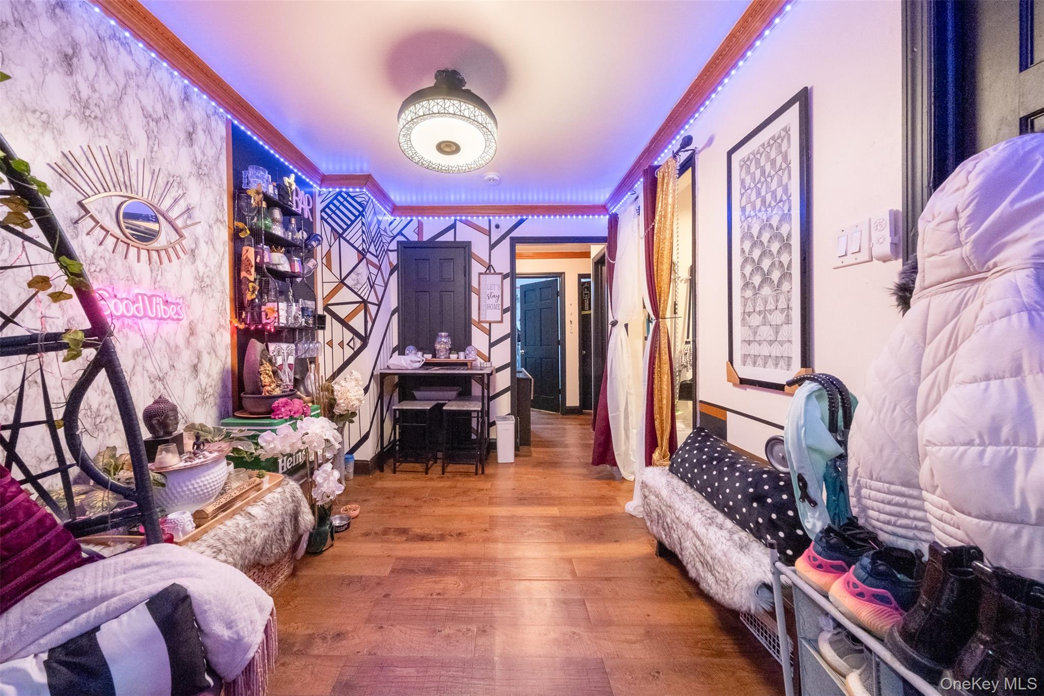 #10 photo, 2541 Holland Avenue, ブロンクス区 Bronx , NY 10467