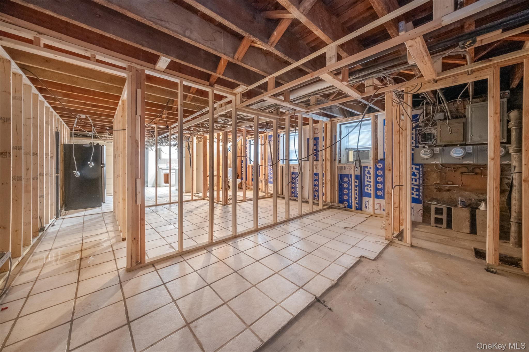 #16 photo, 2541 Holland Avenue, ブロンクス区 Bronx , NY 10467