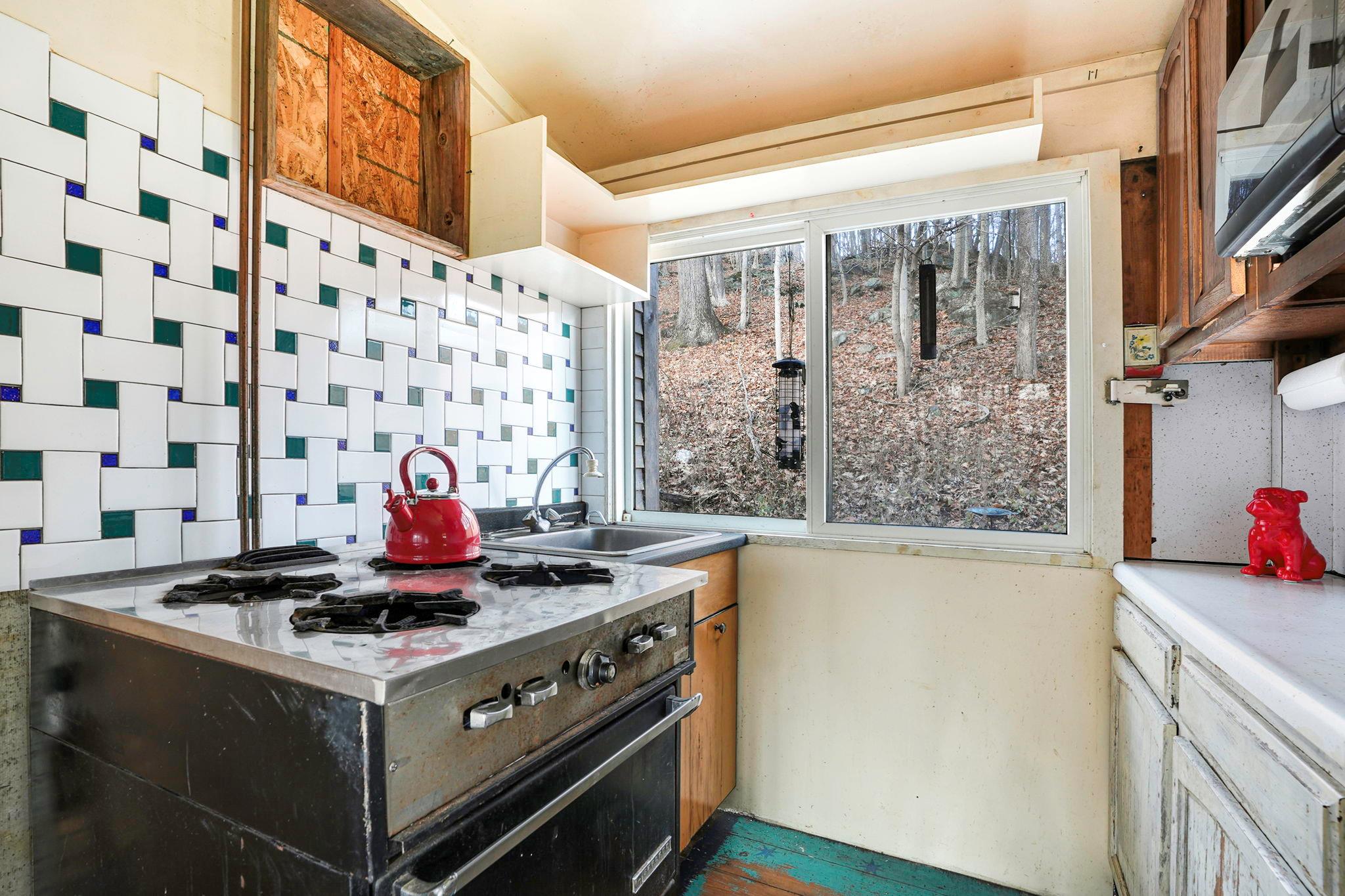 #12 photo, 17 W Main Street, Goldens Bridge , NY 10526