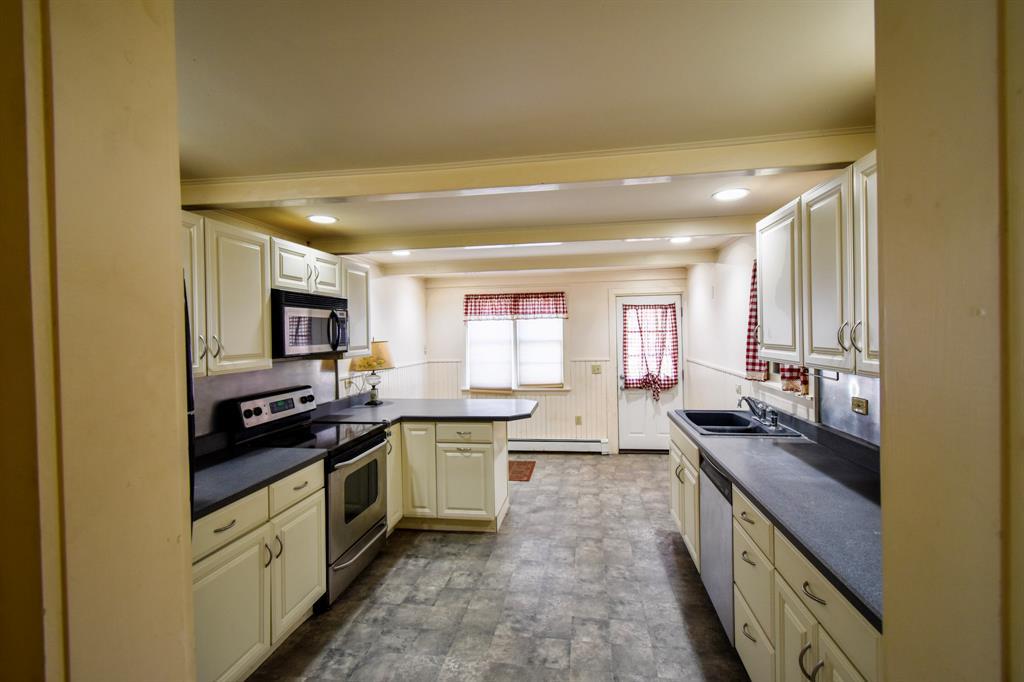 #1 photo, 6099 Route 82, Stanfordville , NY 12581
