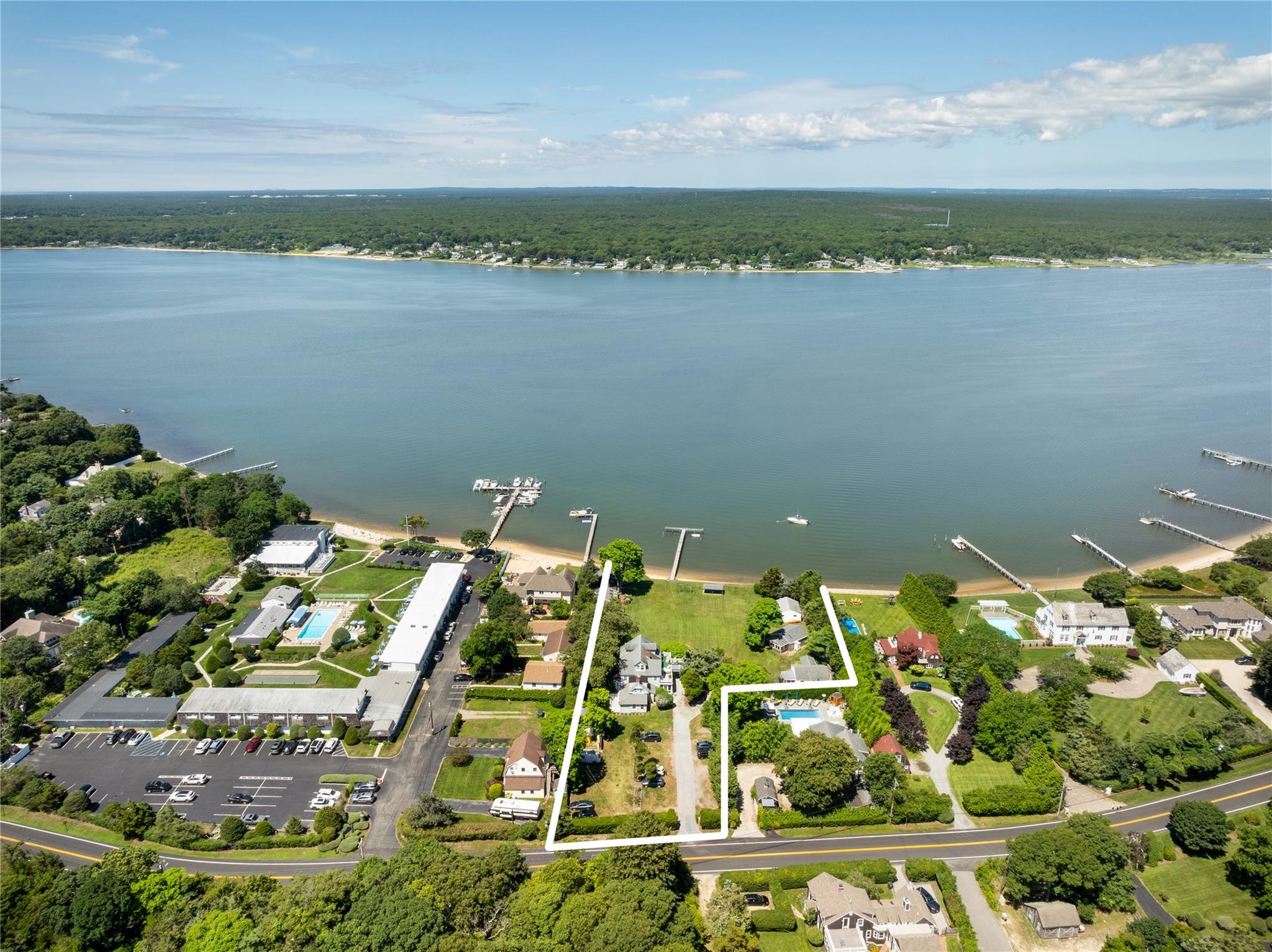 #3 photo, 46 Rampasture Road, サフォーク郡 Hampton Bays , NY 11946