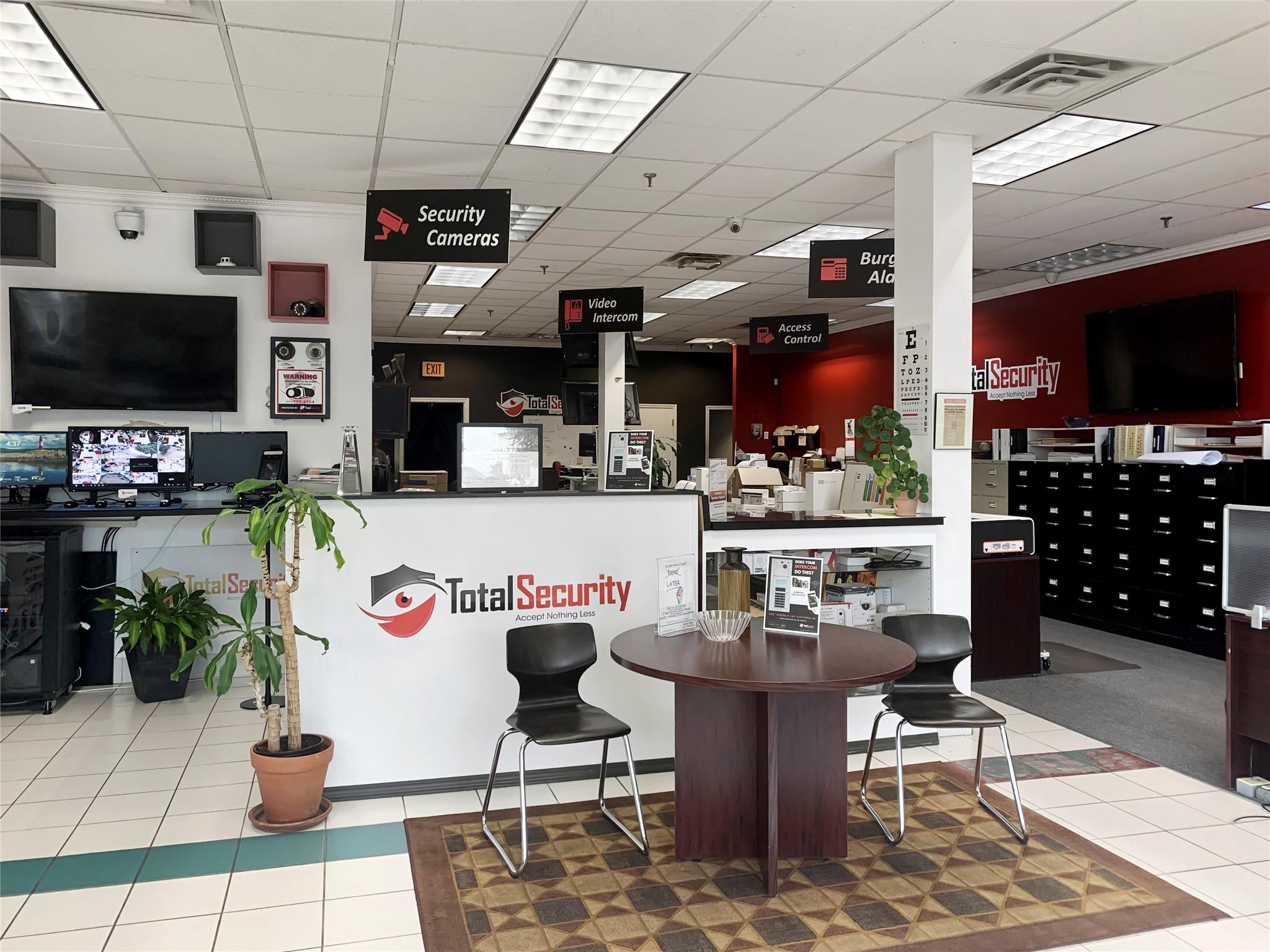 #2 photo, 188-206 Hempstead Turnpike, ナッソー郡 West Hempstead , NY 11552