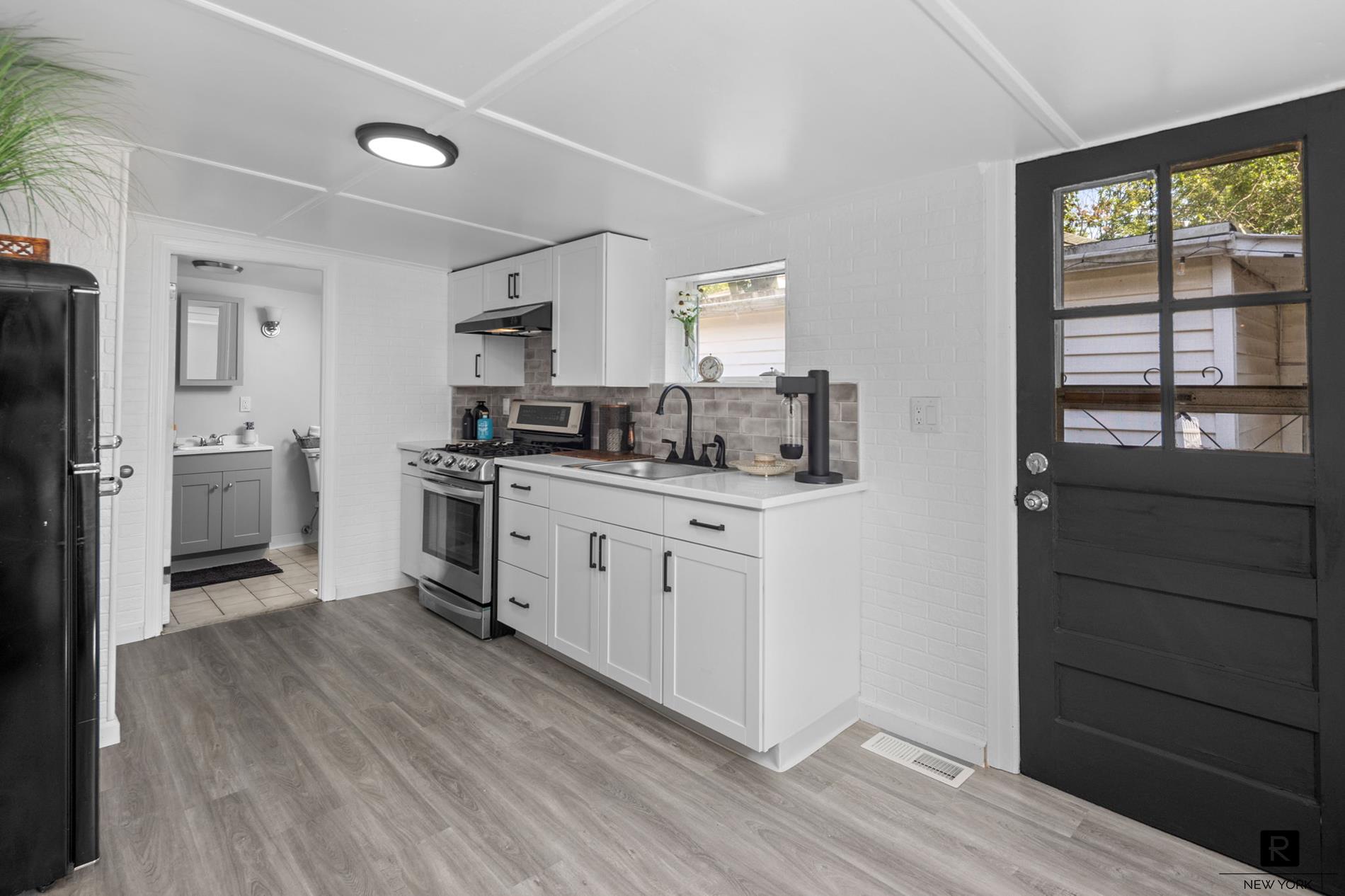 #8 photo, 32 Tier Street, ブロンクス区 City Island , NY 10464