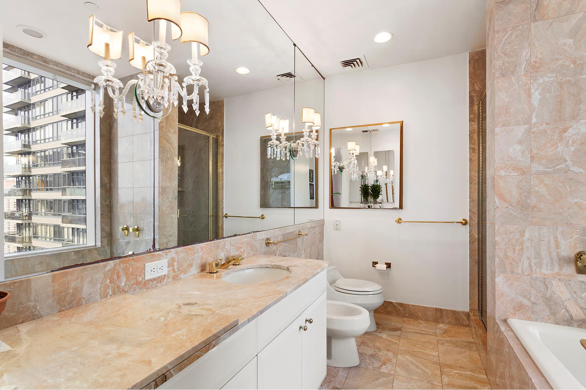 #8 photo, New York City, マンハッタン Turtle Bay , NY 10017