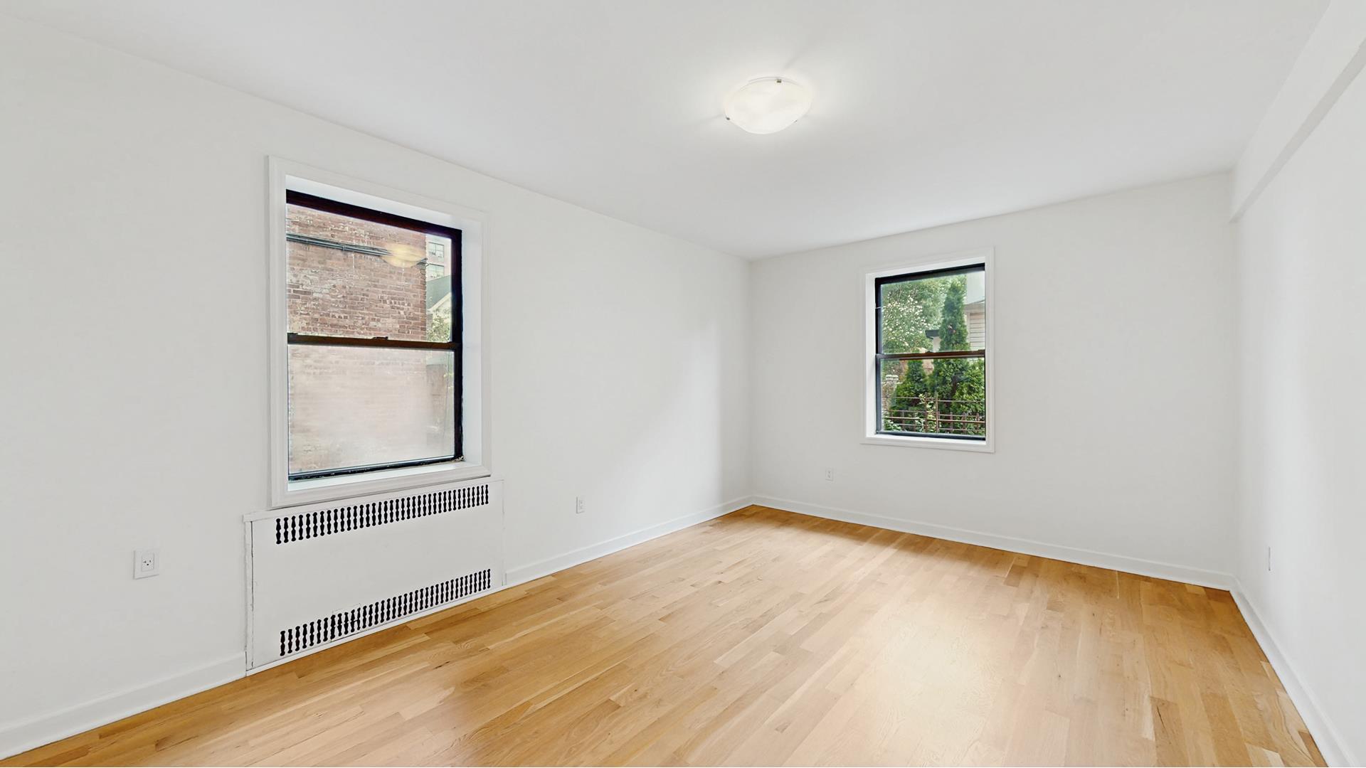 #9 photo, 811 CORTELYOU Road, ブルックリン区 Kensington , NY 11218