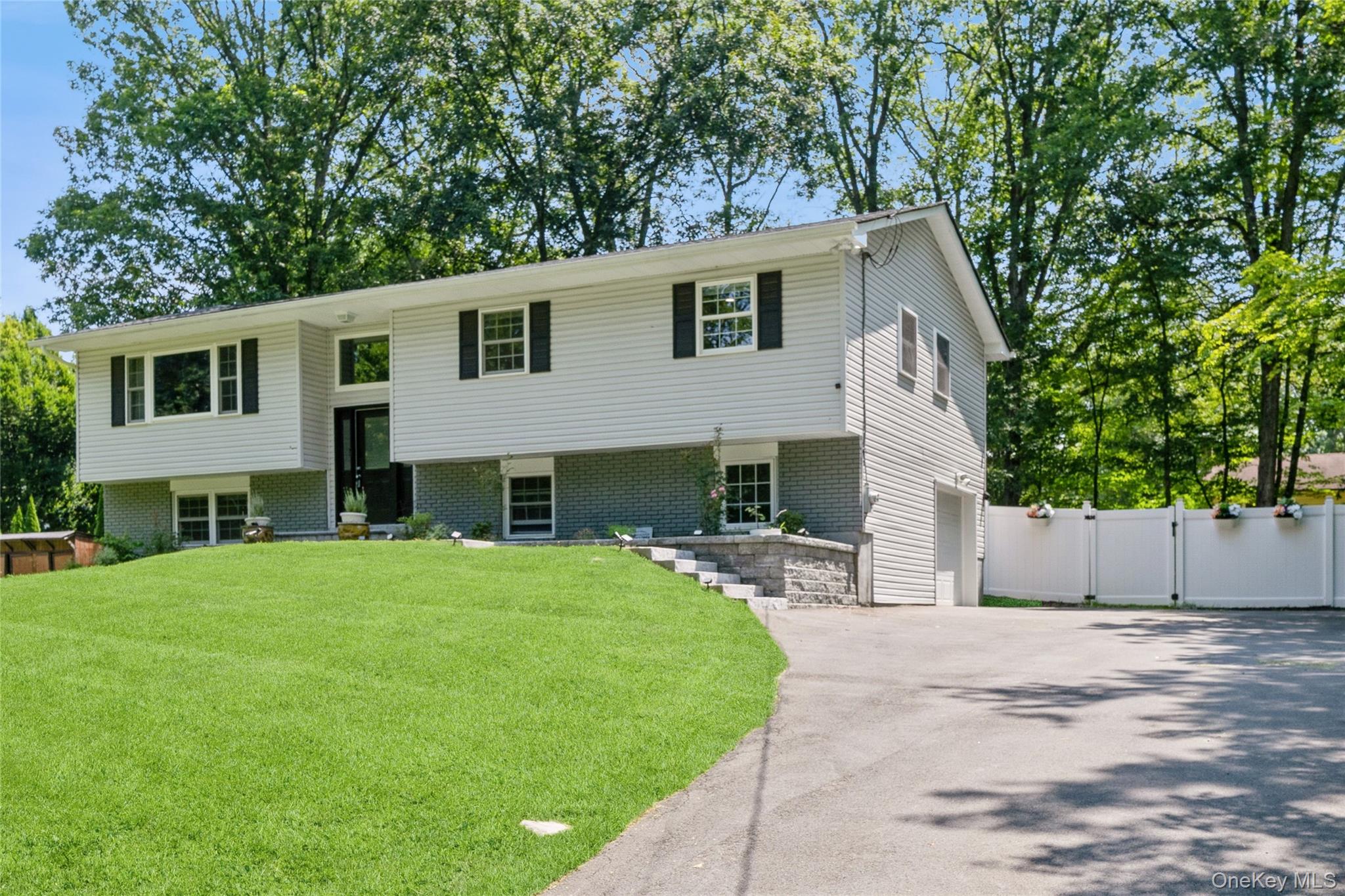 #2 photo, 42 Alexander Road, Monroe , NY 10950