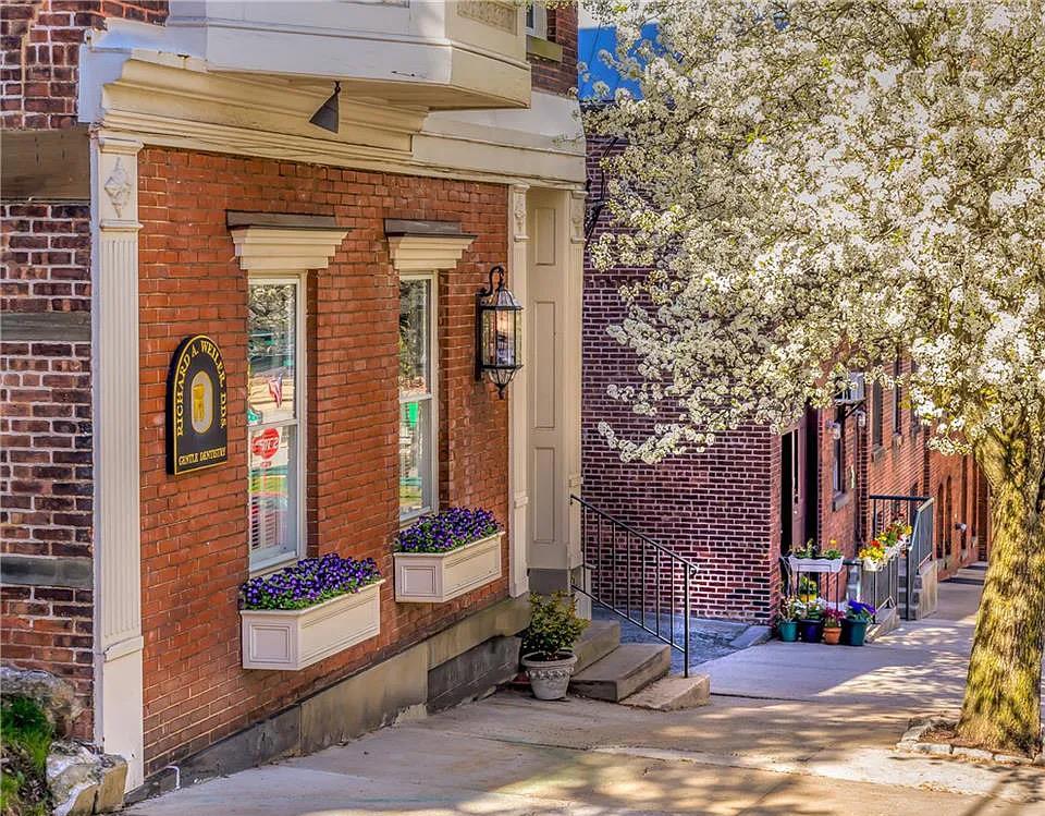 #1 photo, 12 Main Street, Irvington , NY 10533