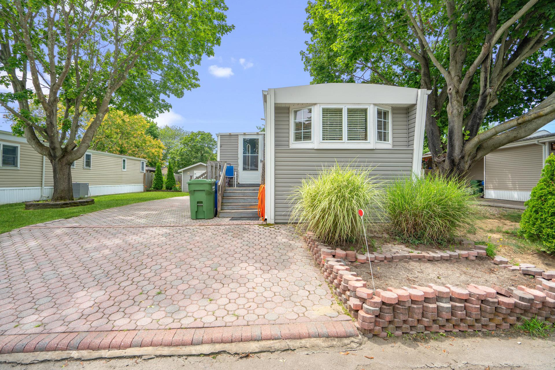 #1 photo, 20 Betsy Ross Drive, Bohemia , NY 11716