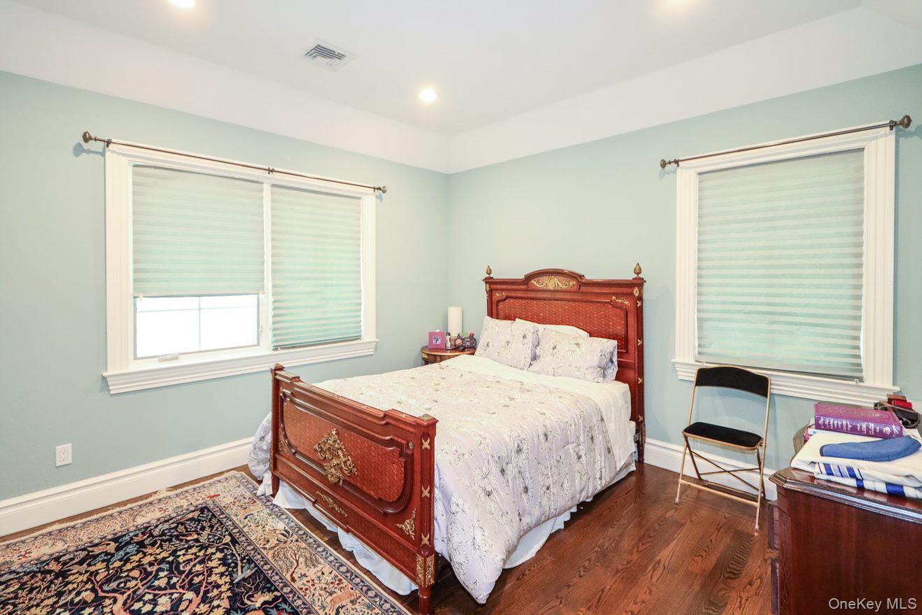 #20 photo, 10 Woodbourne Road, ナッソー郡 Great Neck , NY 11023