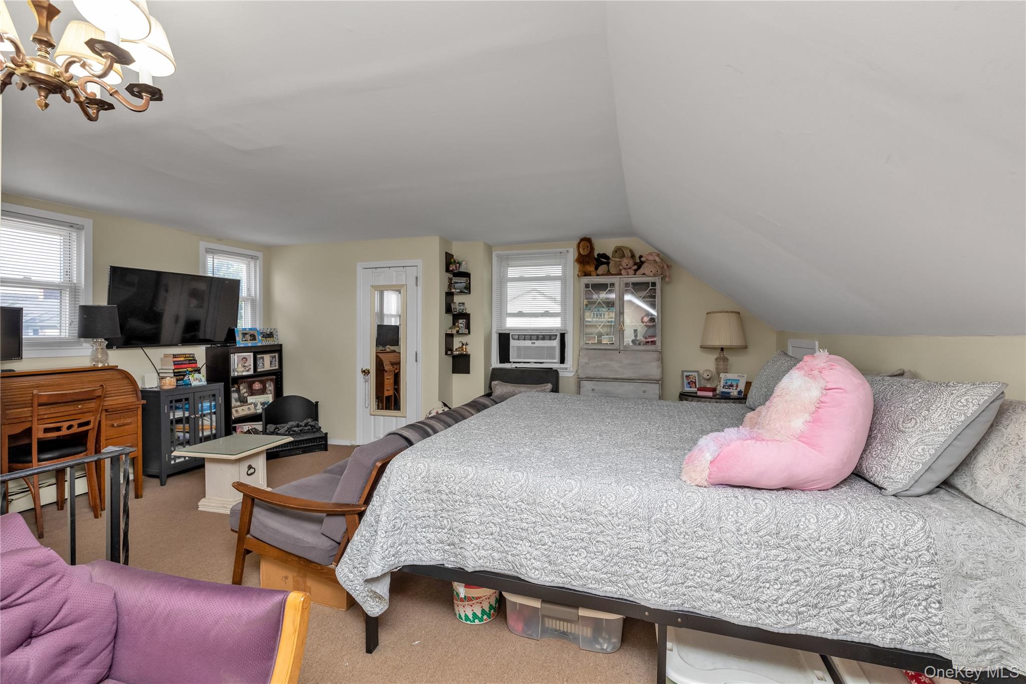 #15 photo, 9 Hamilton Avenue, Island Park , NY 11558