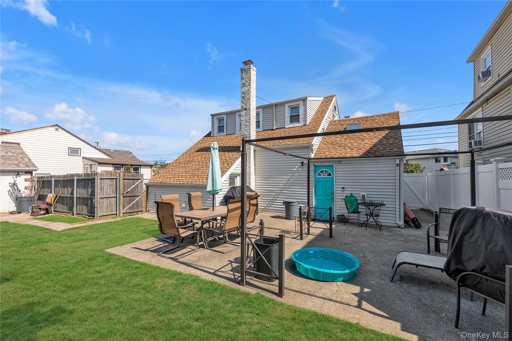 #20 photo, 9 Hamilton Avenue, Island Park , NY 11558