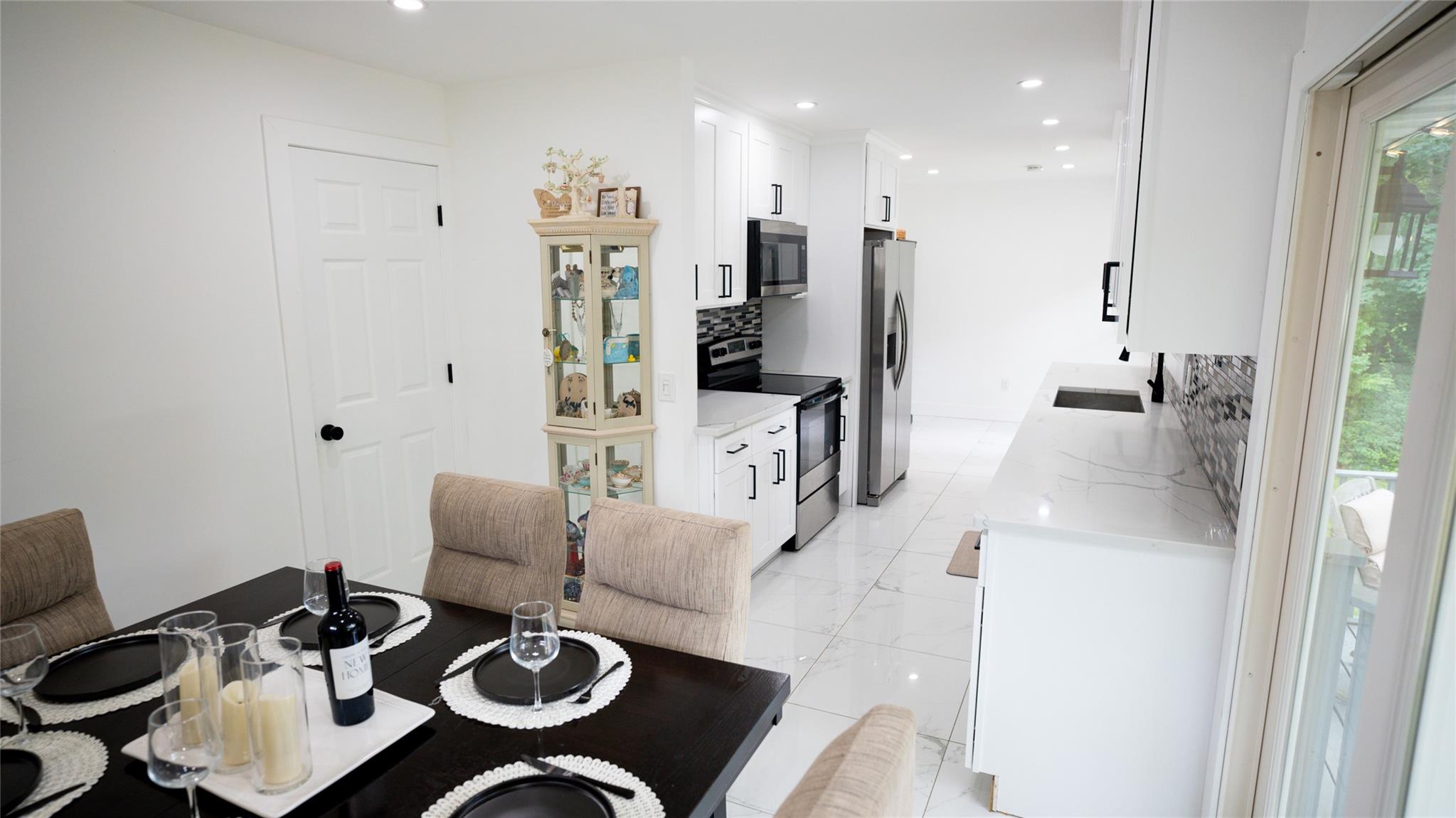 #11 photo, 8 Stratler Drive, Shirley , NY 11967