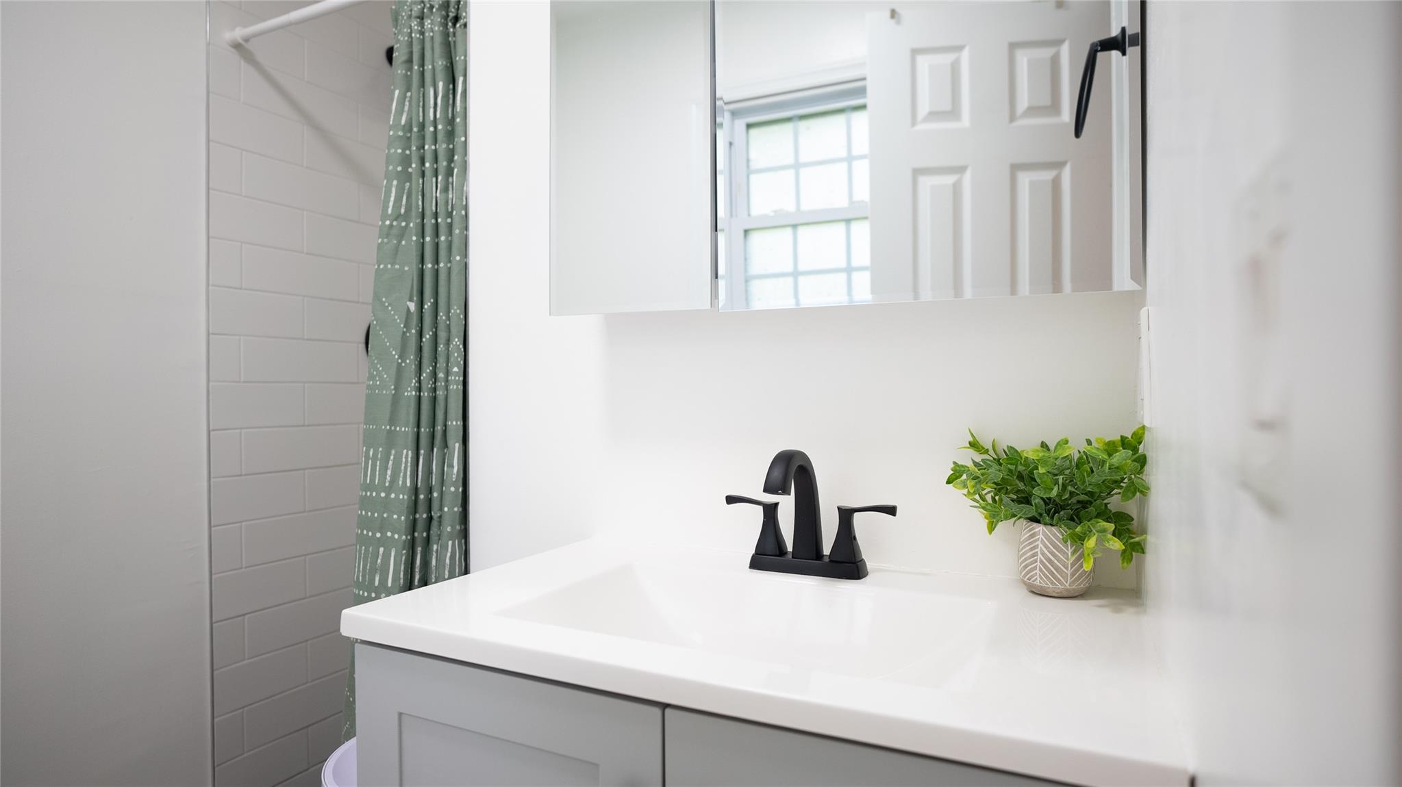 #17 photo, 8 Stratler Drive, Shirley , NY 11967