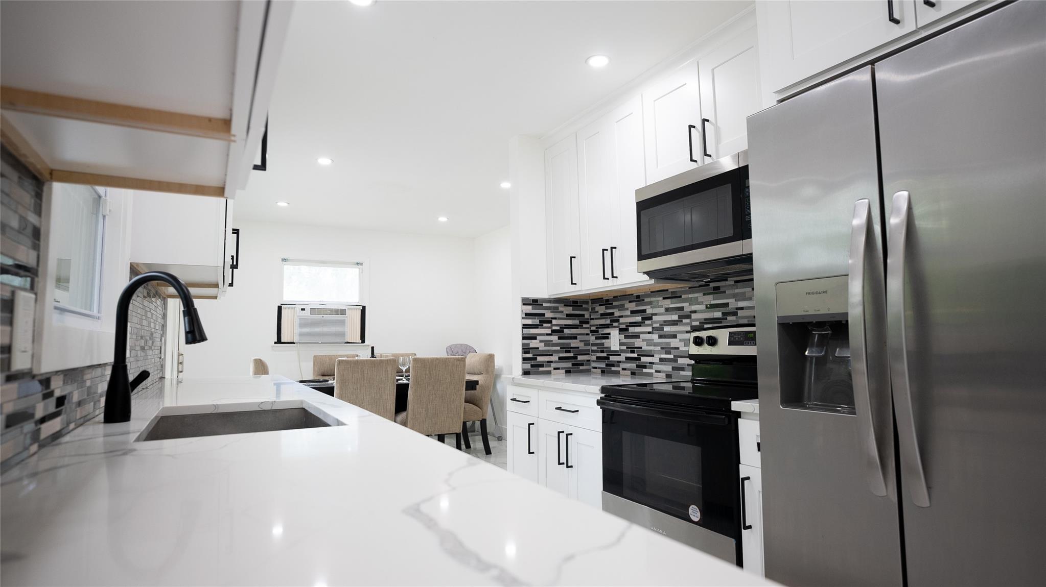 #7 photo, 8 Stratler Drive, Shirley , NY 11967