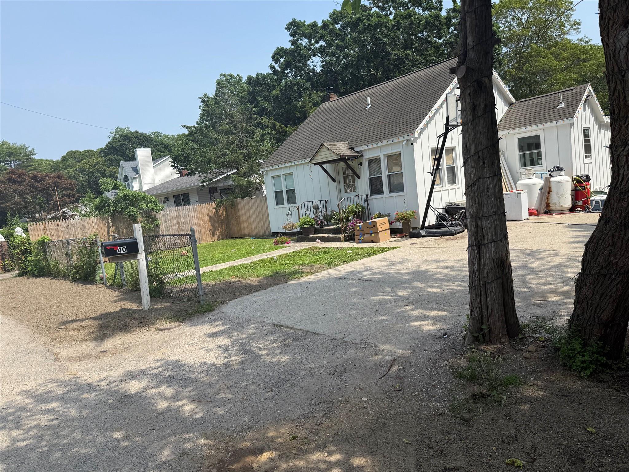 #1 photo, 40 Palmetto Drive, 东长岛 Mastic , NY 11967