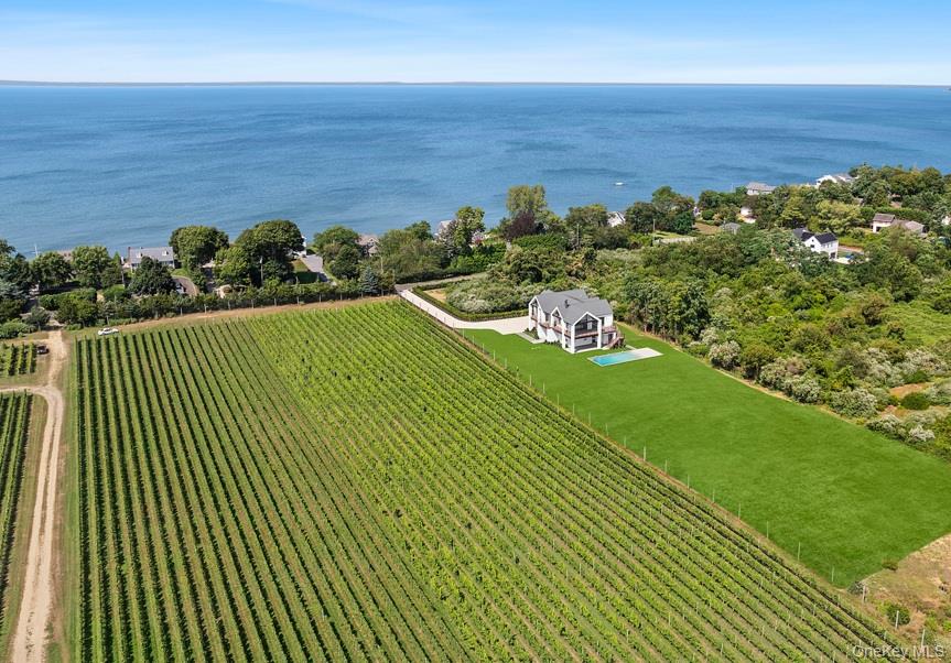 #1 photo, 19620 Soundview Avenue, サフォーク郡 Southold , NY 11971