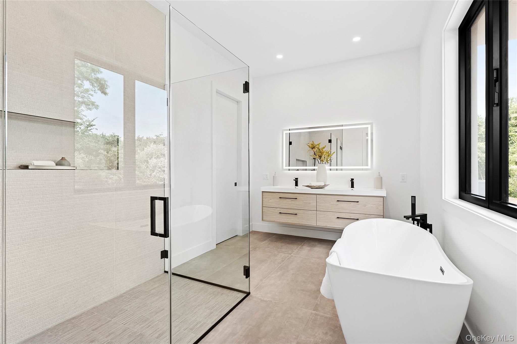 #13 photo, 19620 Soundview Avenue, サフォーク郡 Southold , NY 11971