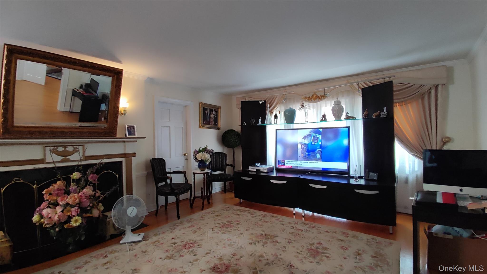 #20 photo, 8177 Utopia Pkwy, クイーンズ区 Jamaica Estates , NY 11432