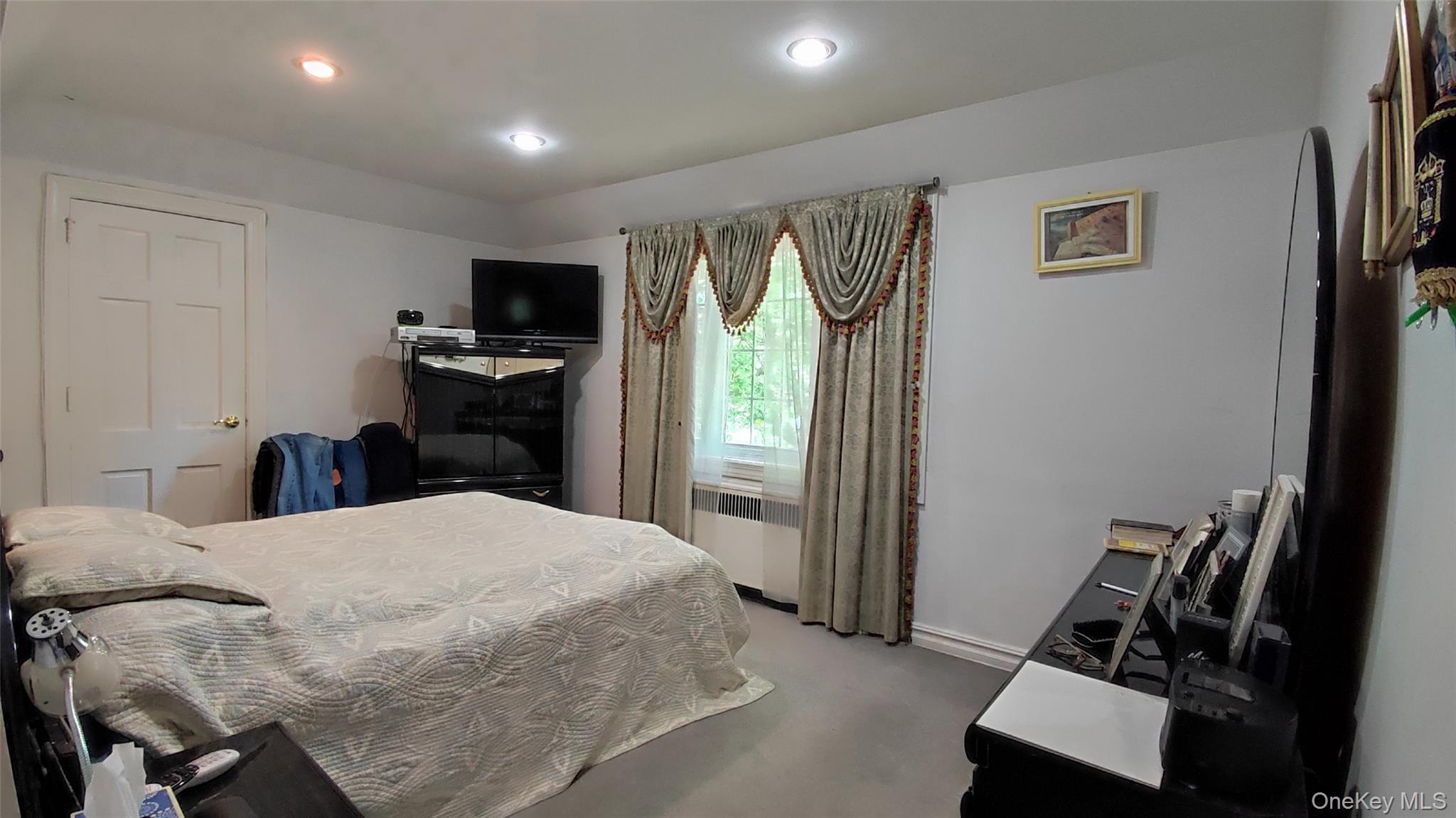 #7 photo, 8177 Utopia Pkwy, クイーンズ区 Jamaica Estates , NY 11432