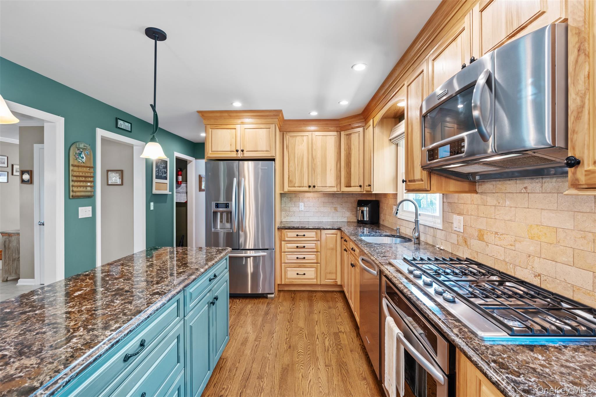 #11 photo, 2 Ridge Street, Garnerville , NY 10923