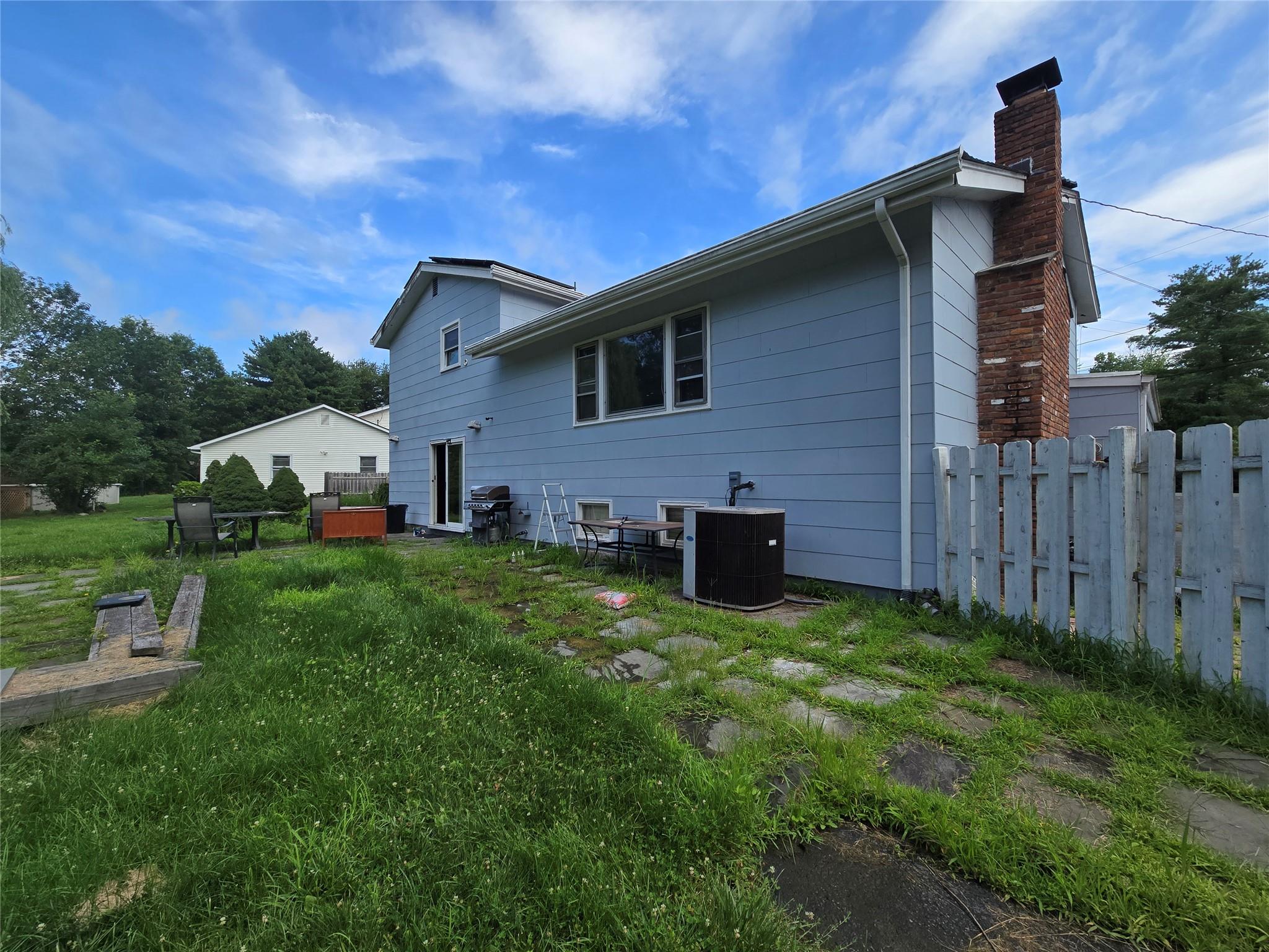 #3 photo, 8 Stella Drive, Hillcrest , NY 10977