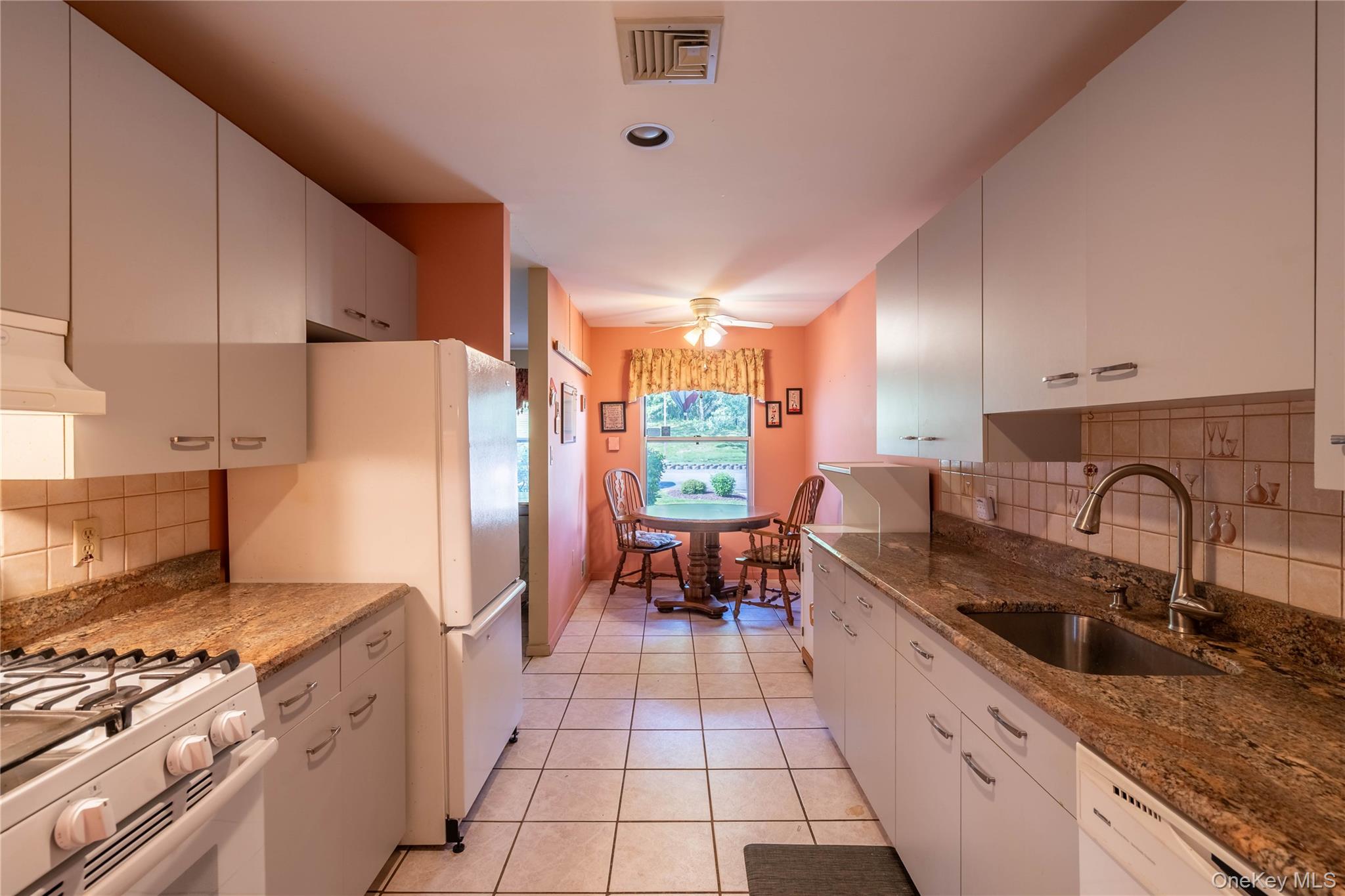 #11 photo, 207 Arlin Road, 紐約州 Monroe , NY 10950