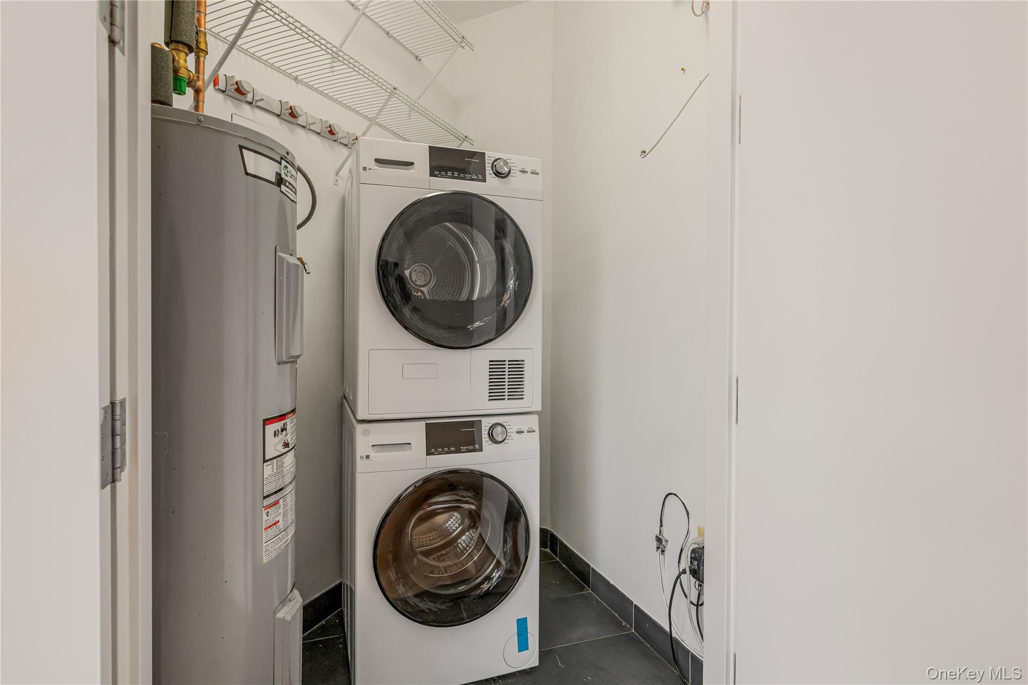 #19 photo, 55 Berry Street, Brooklyn , NY 11249