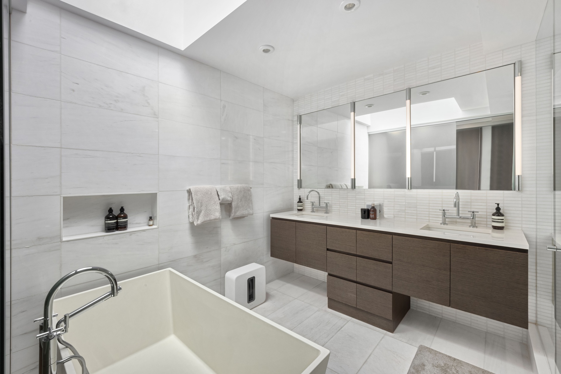 #12 photo, 96 Grand Street, Soho , NY 10013