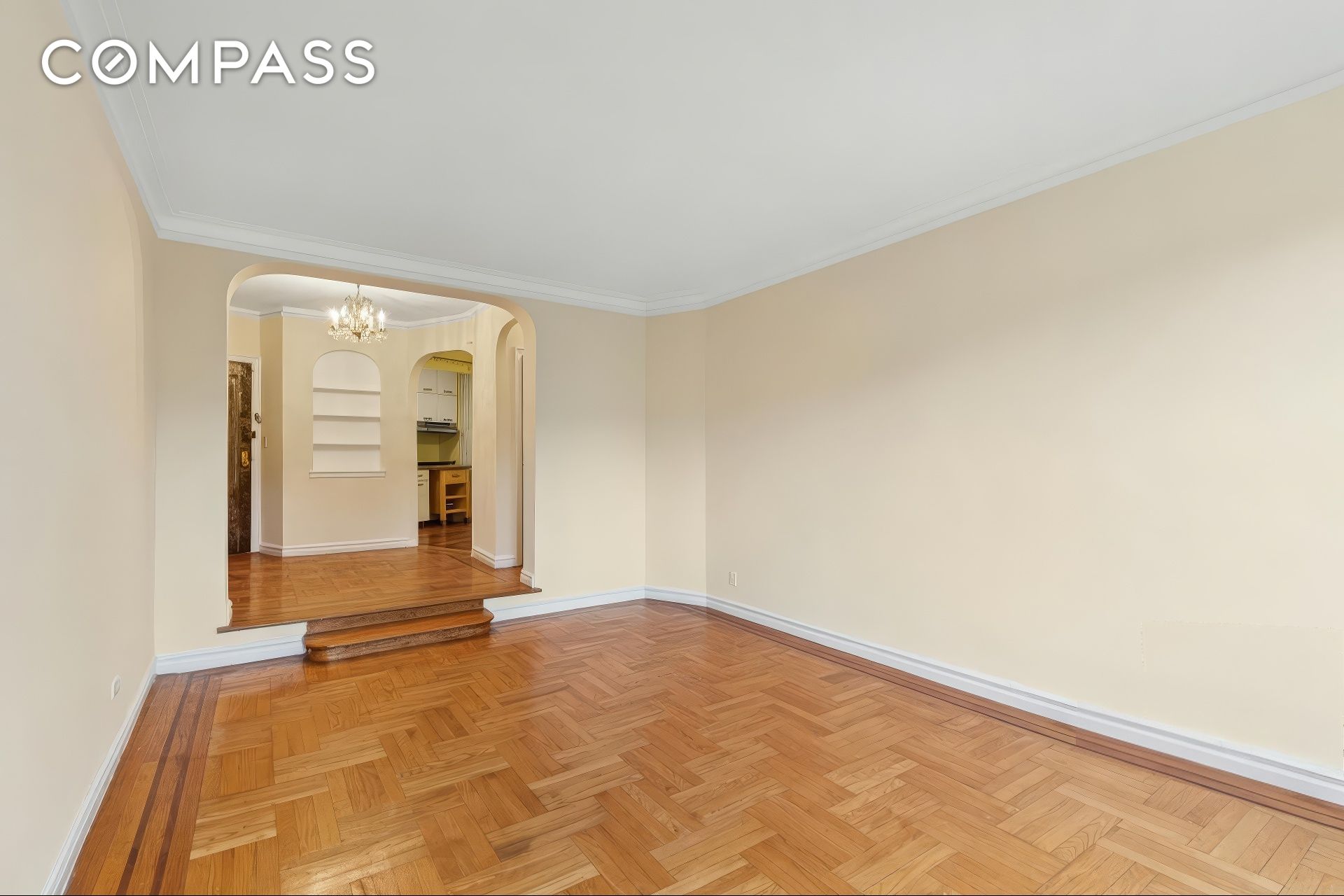 #5 photo, 585 W 214th Street, マンハッタン Inwood , NY 10034