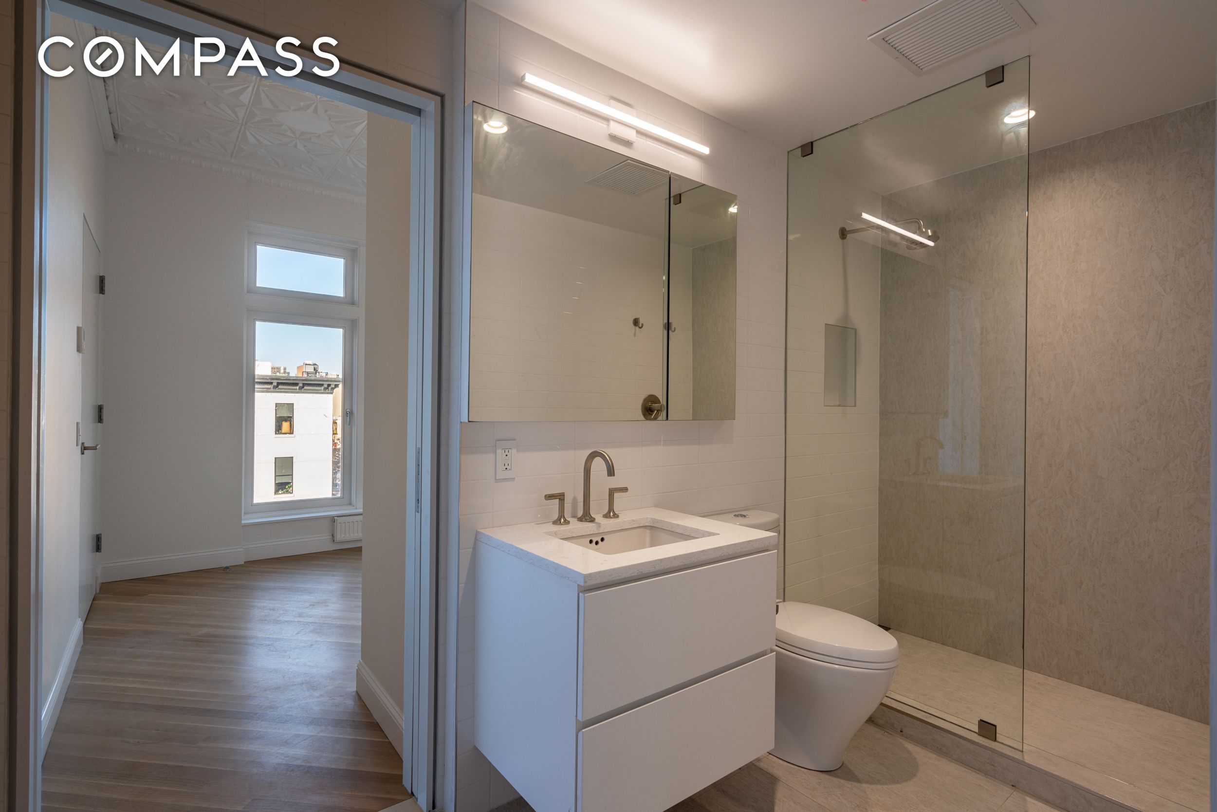 #8 photo, New York City, マンハッタン Lower East Side , NY 10002